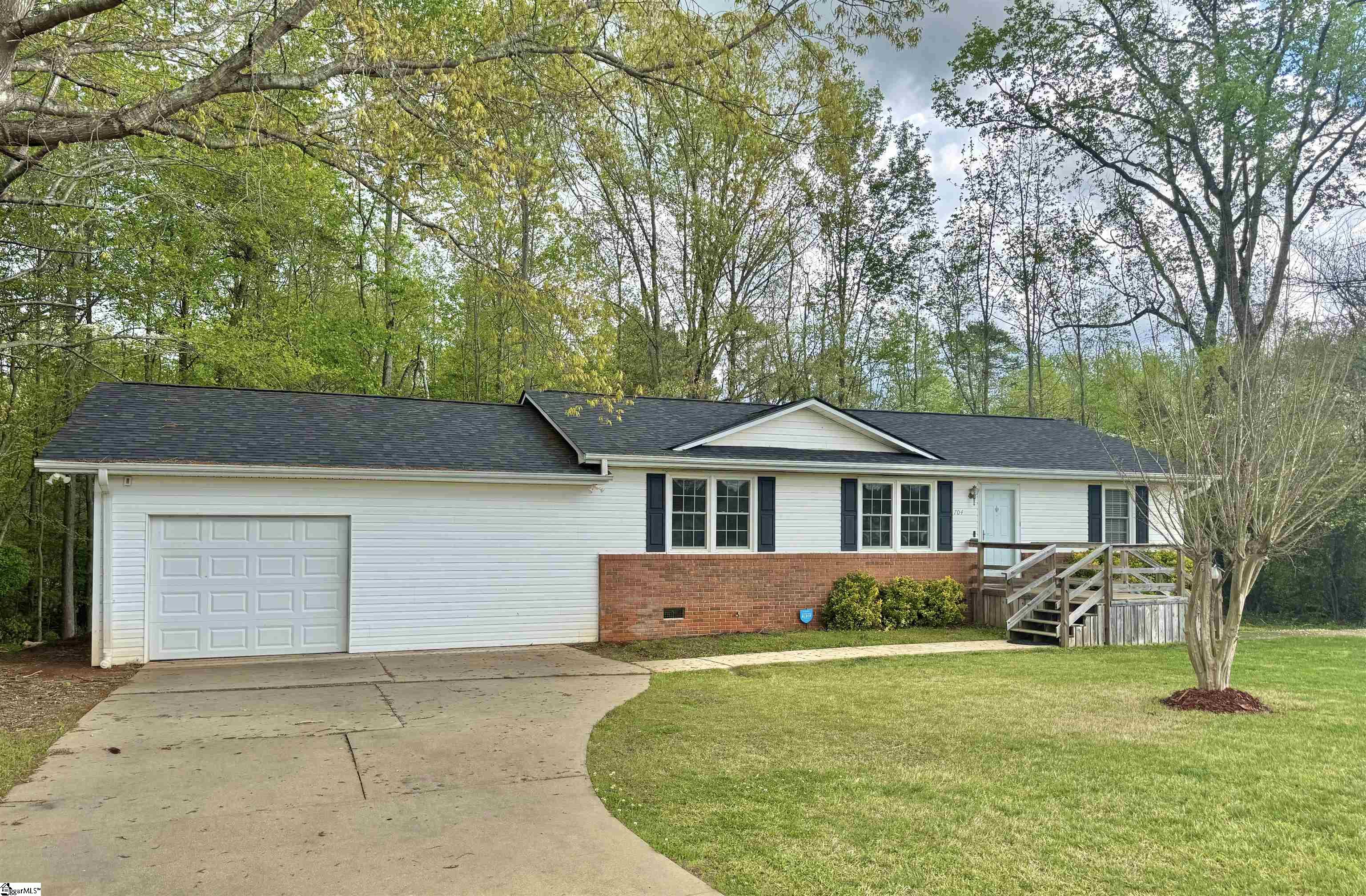 704 Jameson, Easley, South Carolina image 1