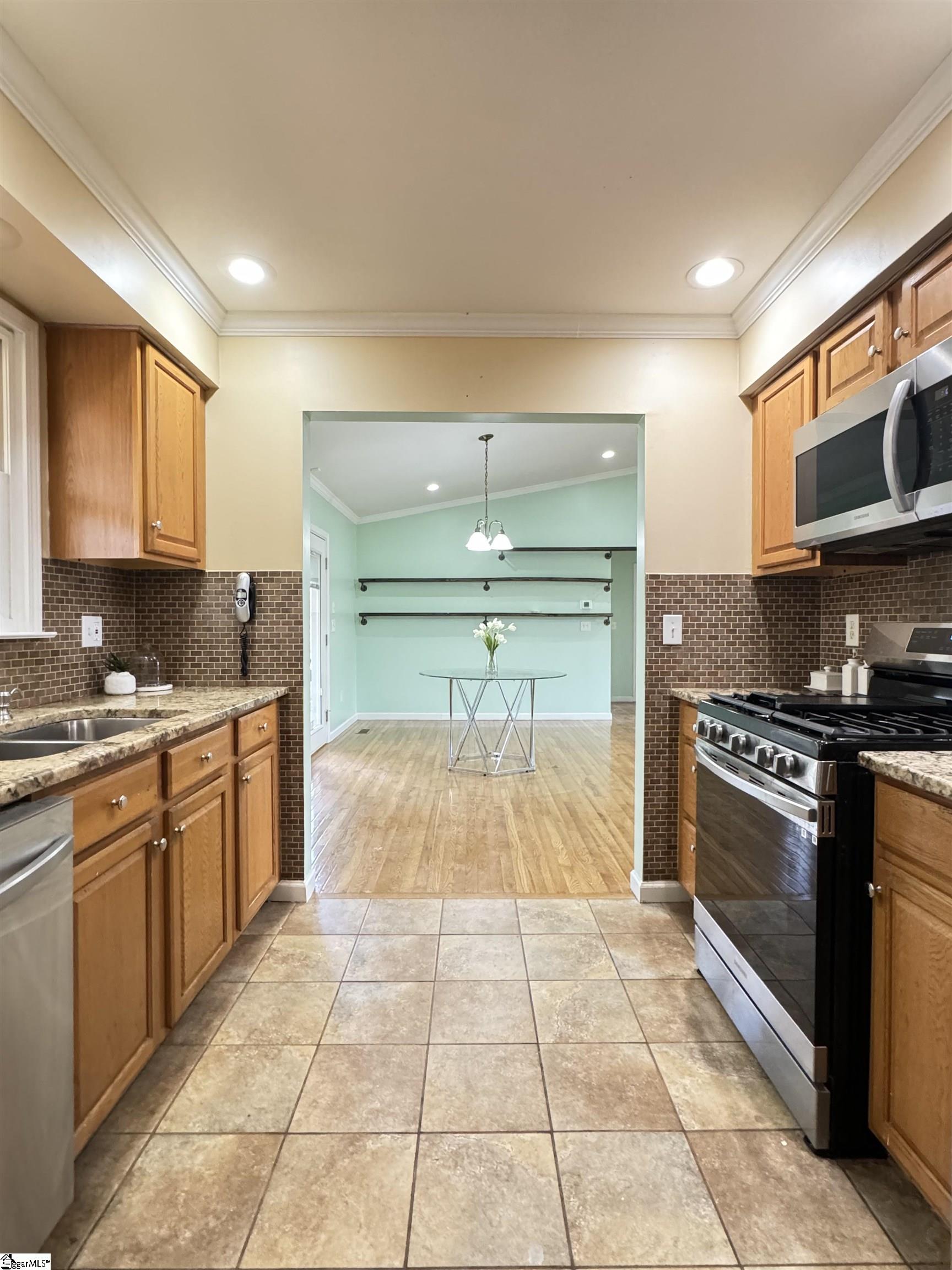 704 Jameson, Easley, South Carolina image 11