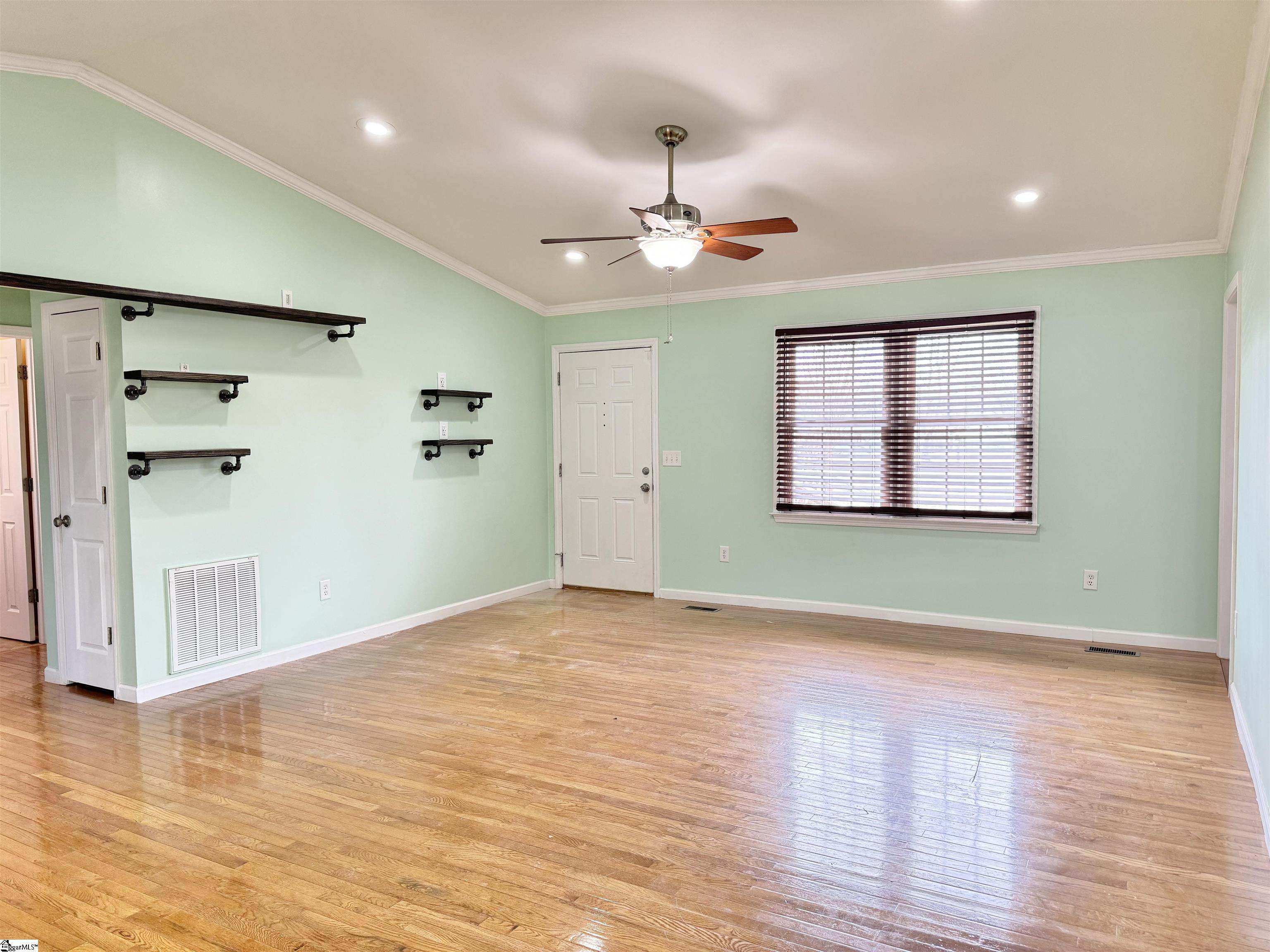 704 Jameson, Easley, South Carolina image 4