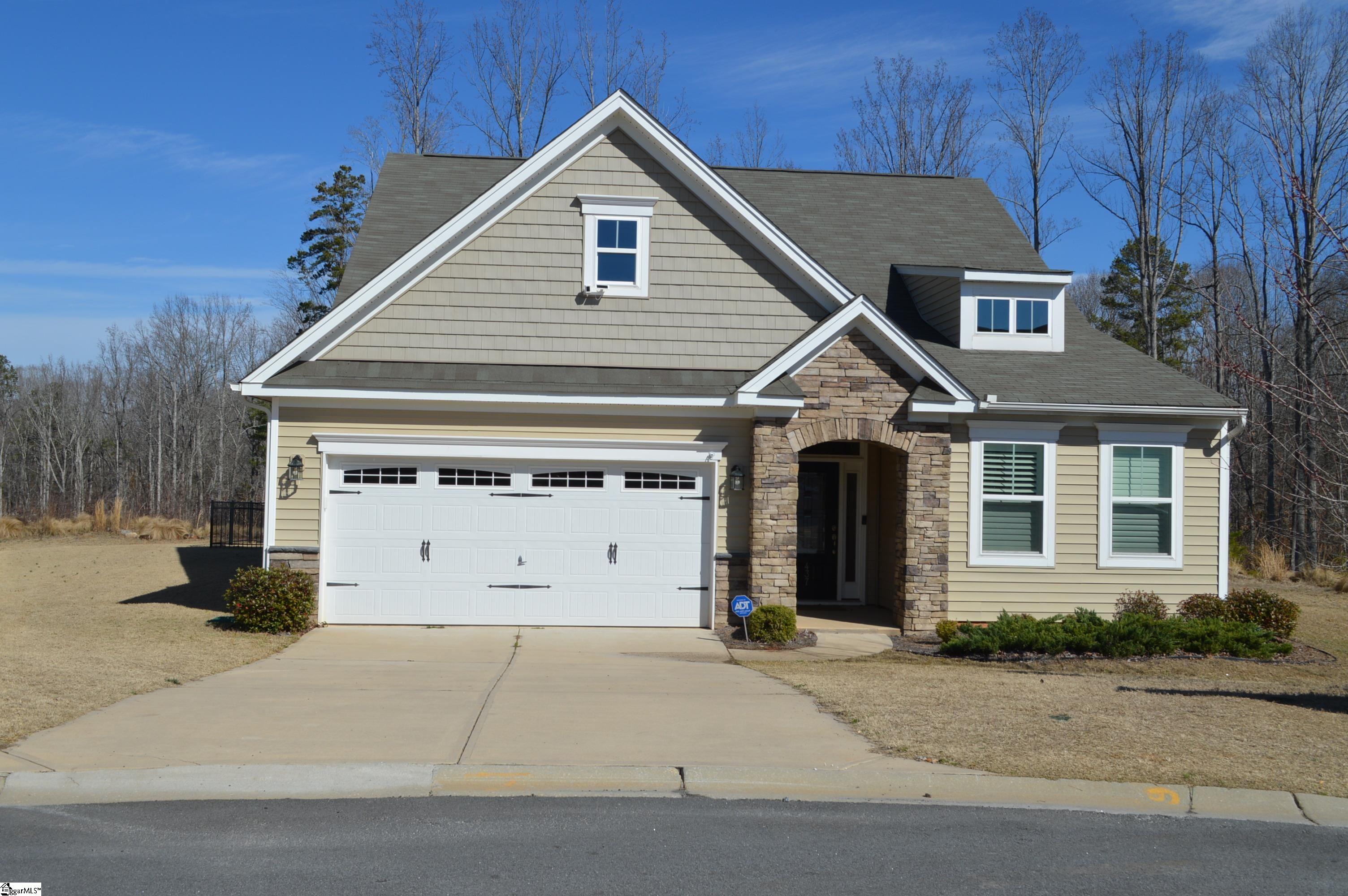 437 Cripps Pink Place, Greer SC 29651