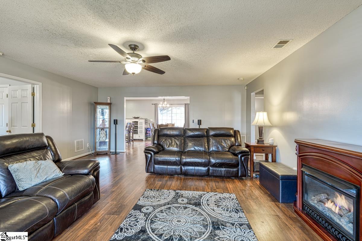 118 Harvey Vale, Blacksburg, South Carolina image 4