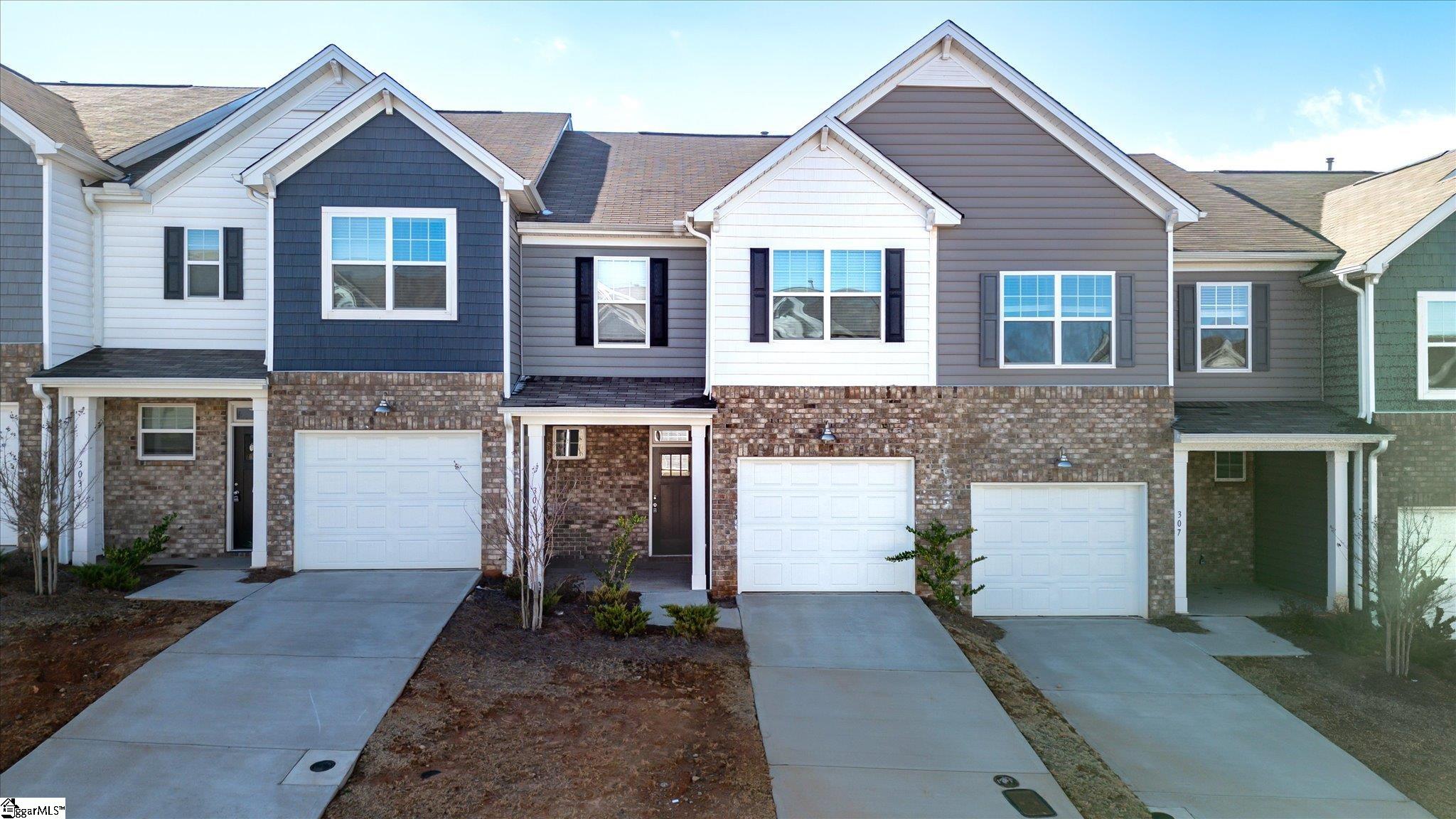 305 E Compass, Easley, South Carolina image 2