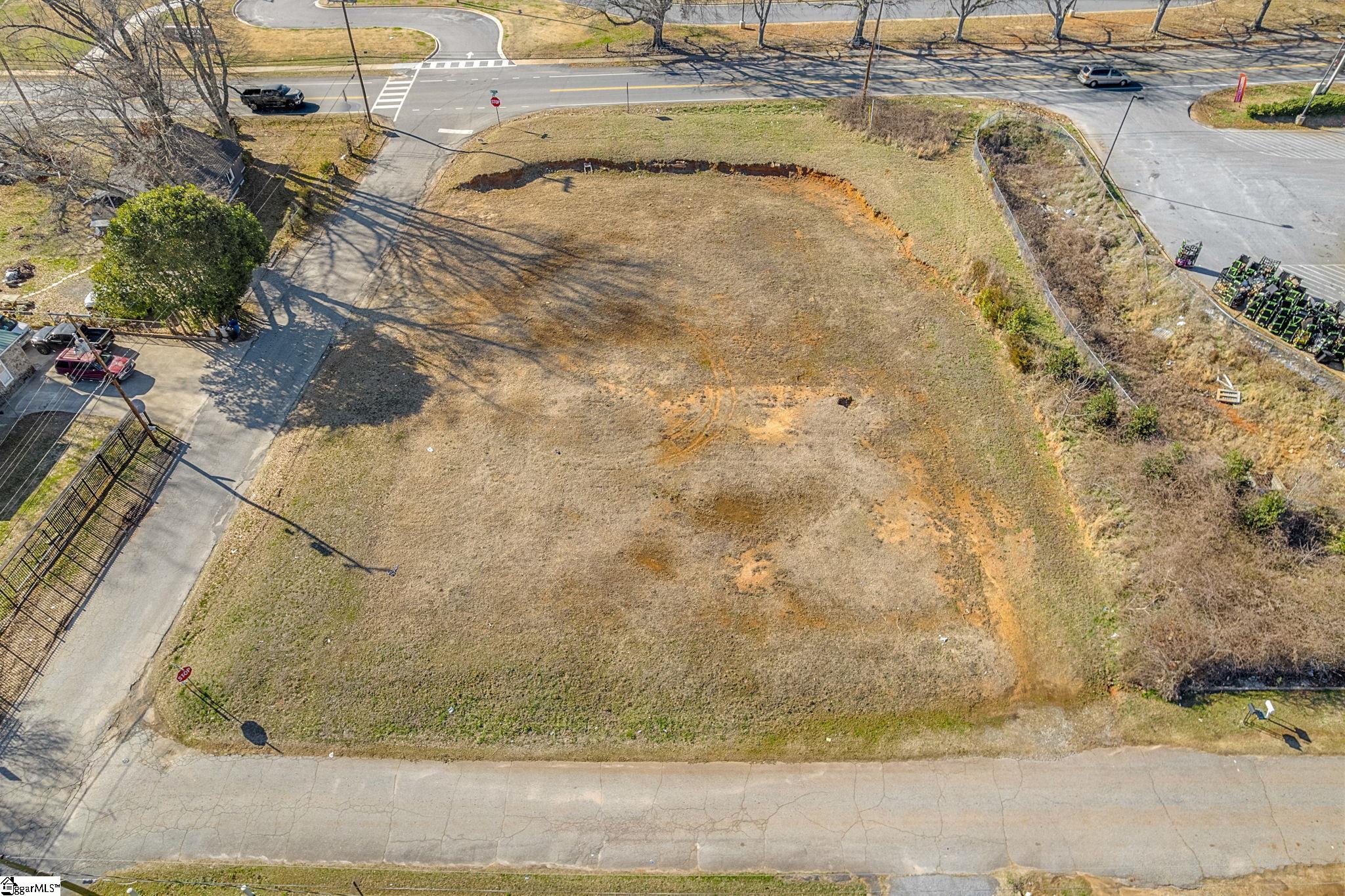 410 Spring, Spartanburg, South Carolina image 4