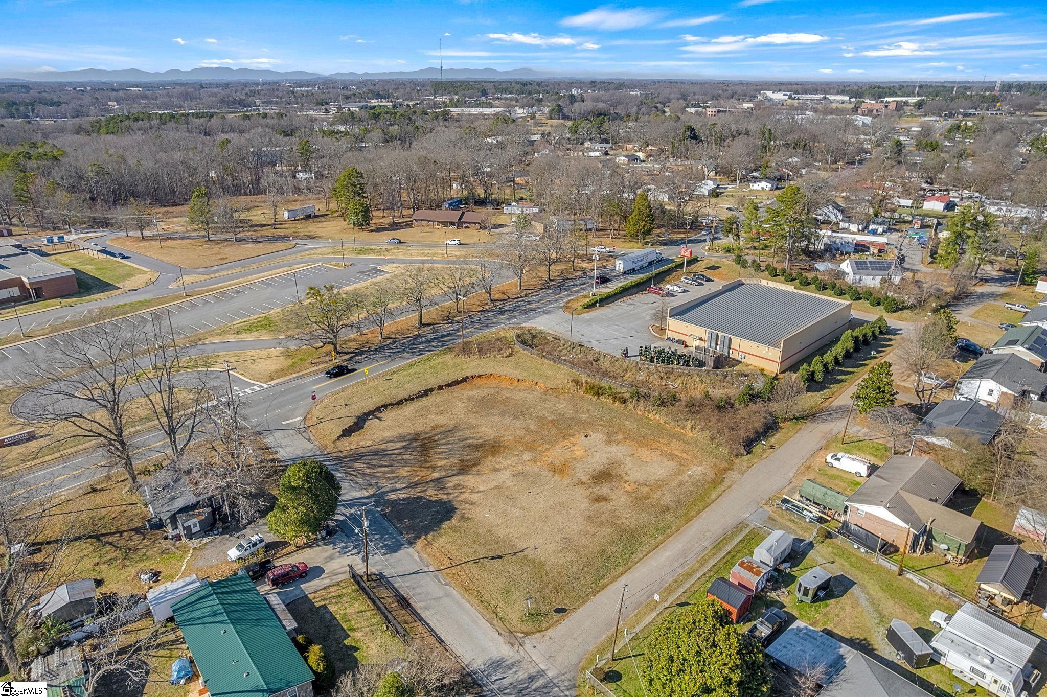410 Spring, Spartanburg, South Carolina image 9
