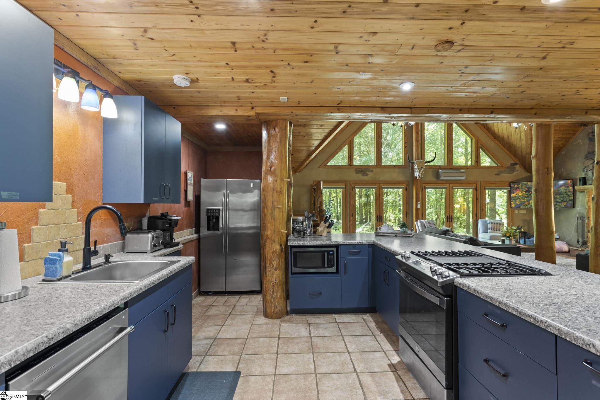 338 Camp Creek, Townville, South Carolina image 9