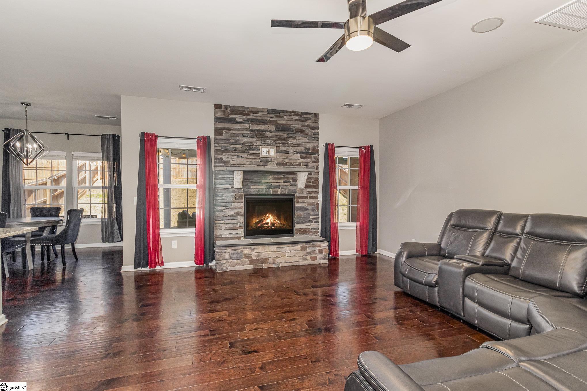 650 Windward, Duncan, South Carolina image 4