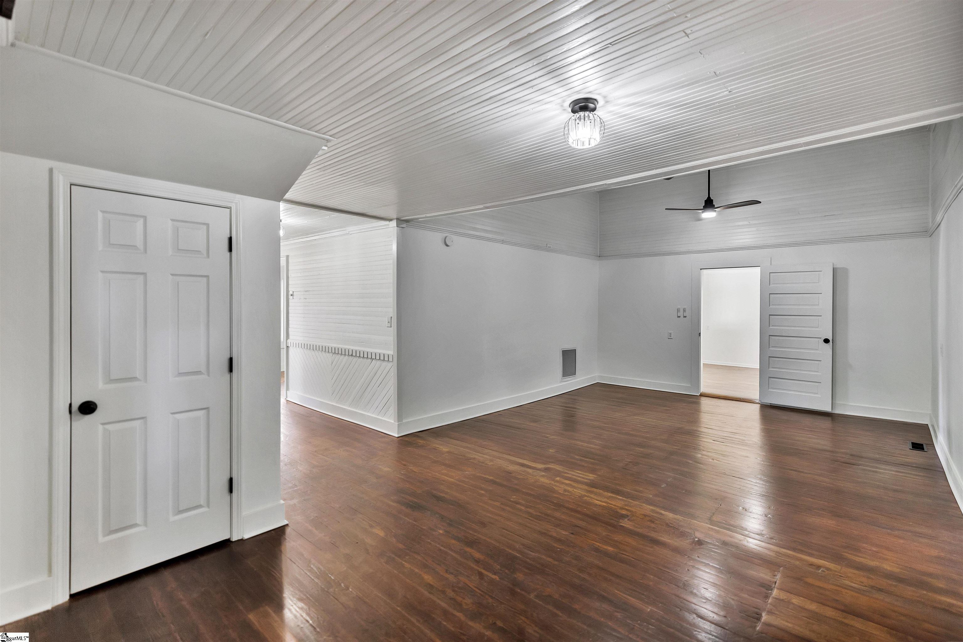 511 W Broad, Iva, South Carolina image 11