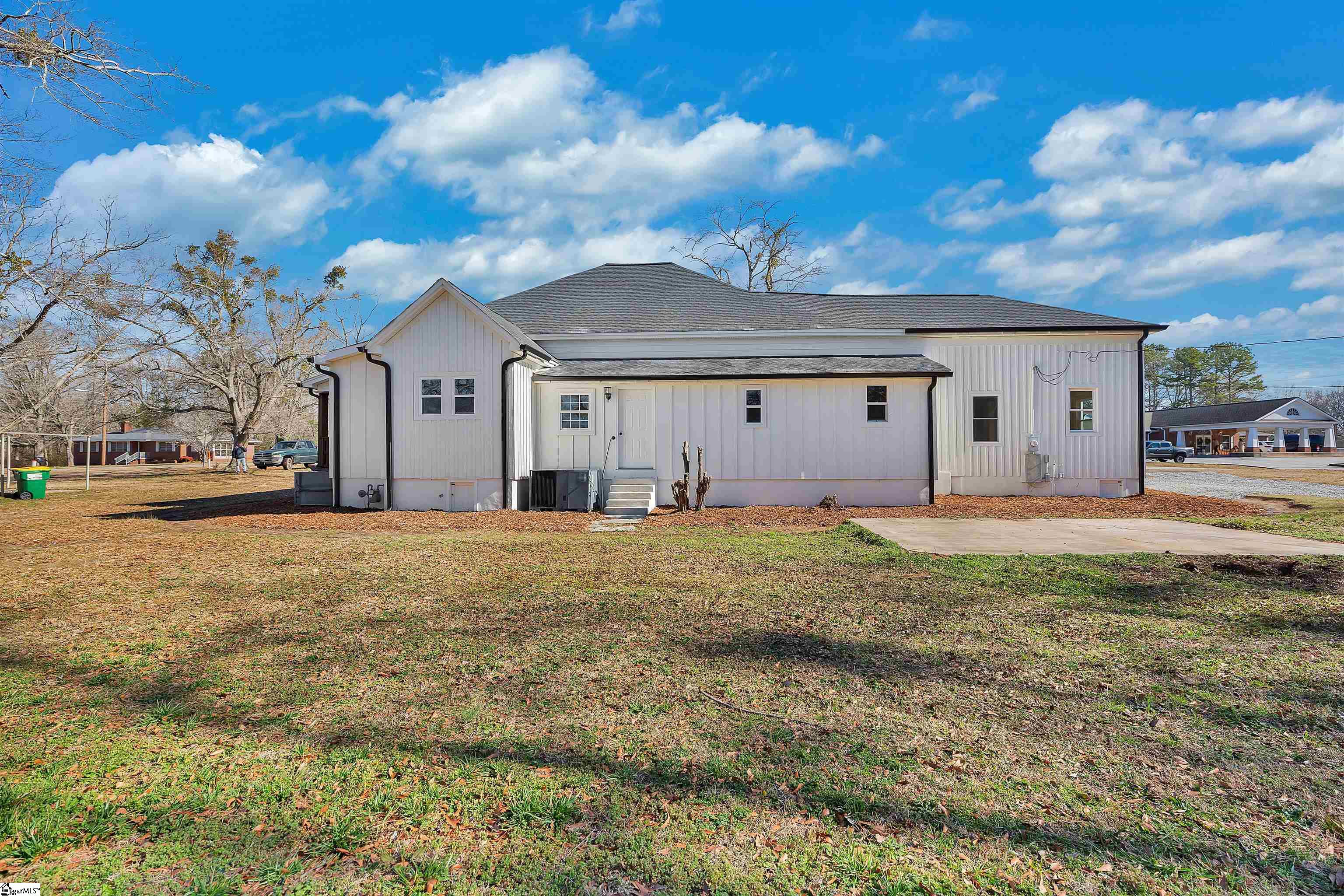 511 W Broad, Iva, South Carolina image 35