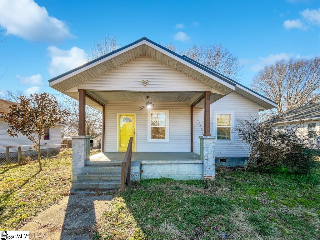 127 Pine, Clinton, South Carolina image 1