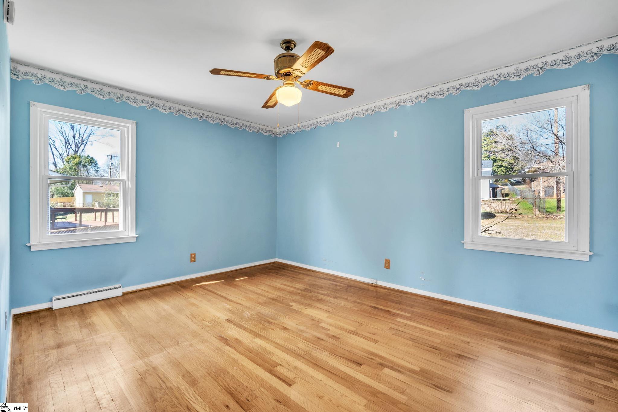 4 Yeoman, Greenville, South Carolina image 10