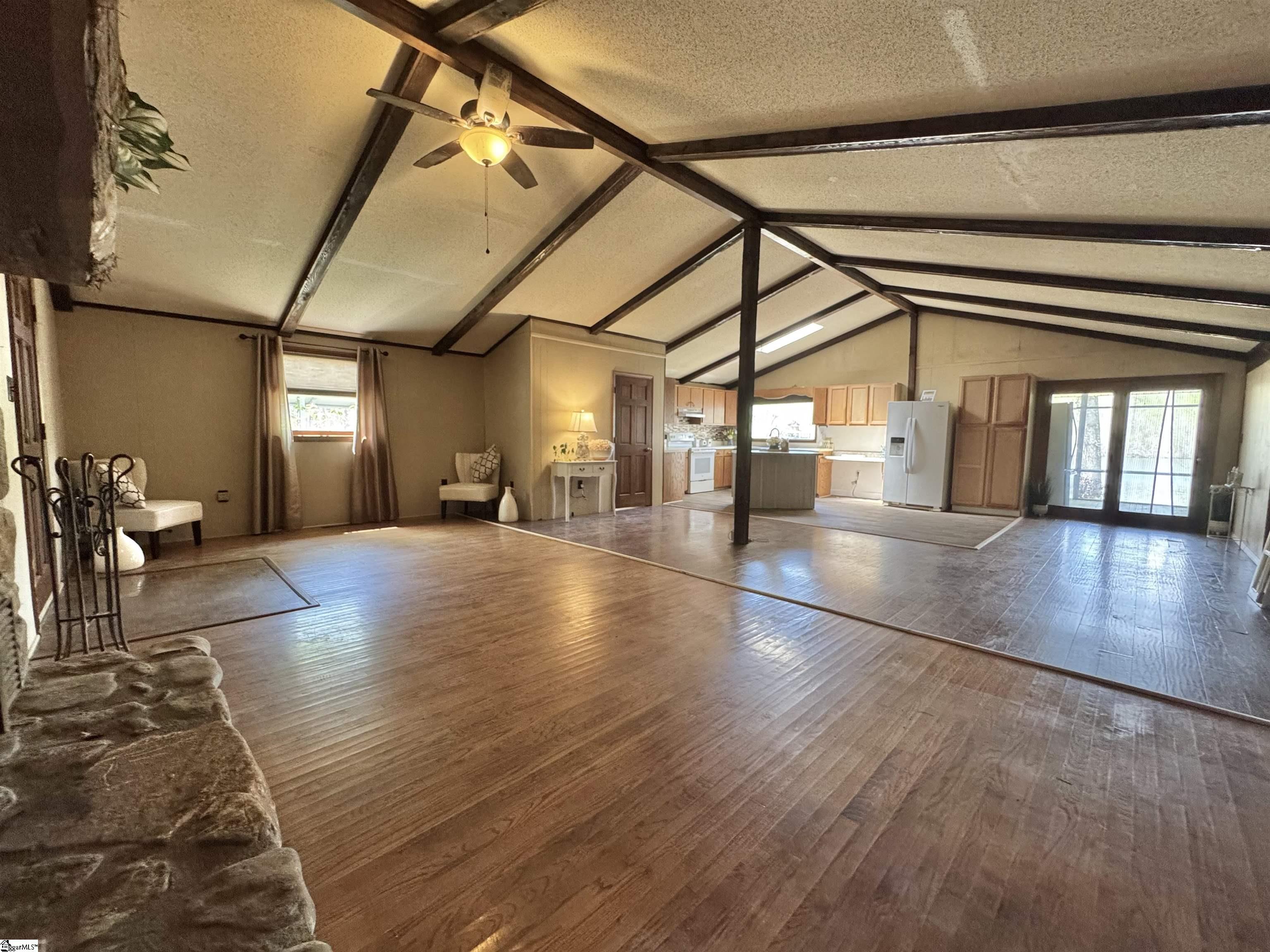 271 Piper, Pickens, South Carolina image 6