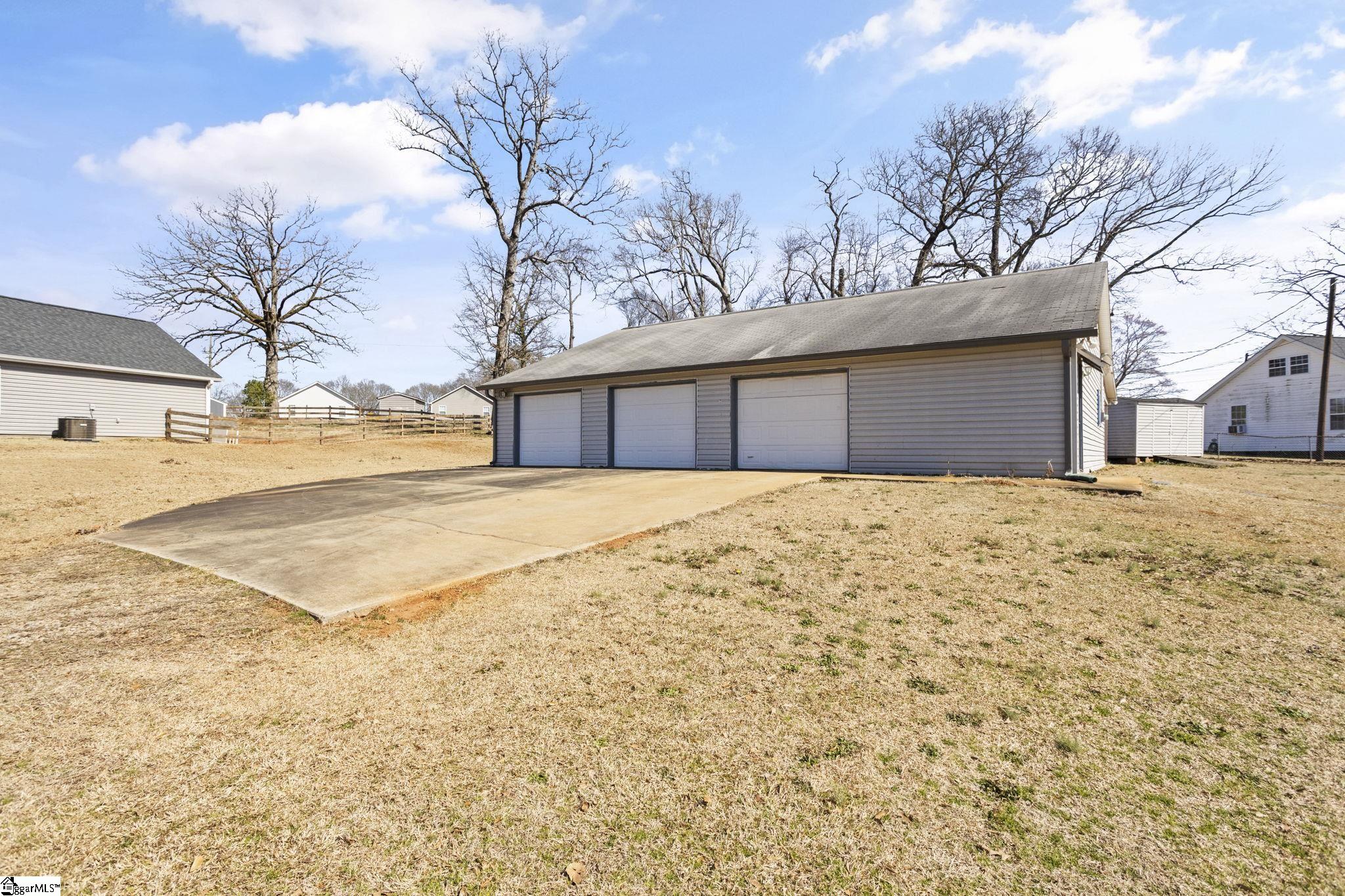 371 Tucapau, Wellford, South Carolina image 29