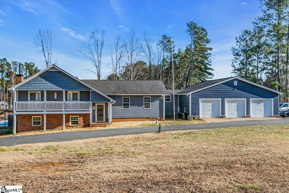 595 Prison Camp Road Campobello, SC 29322