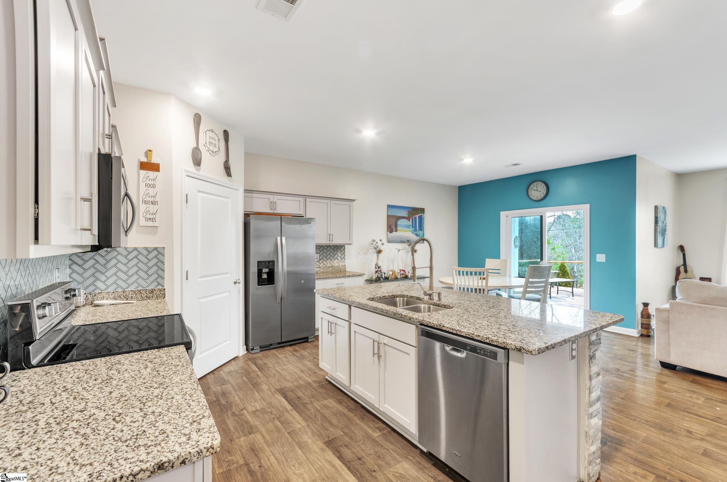 102 Blue Springs, Simpsonville, South Carolina image 4