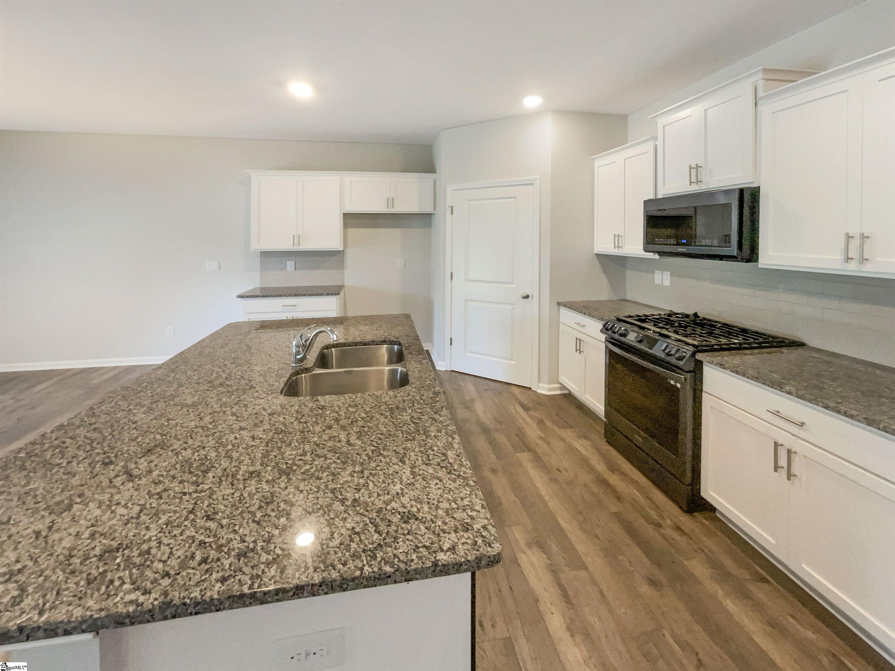 MLS #1549455 image #14