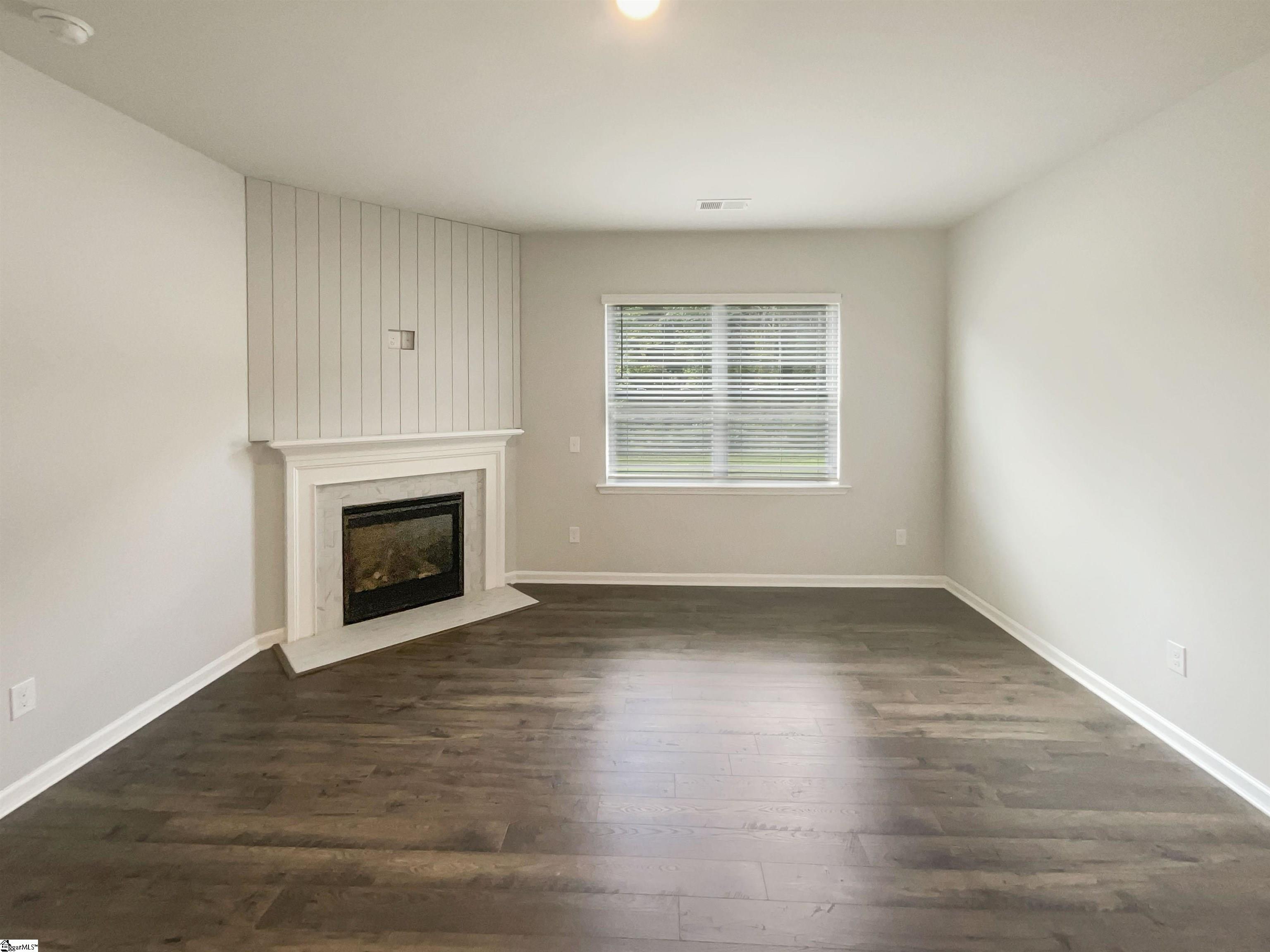 MLS #1549455 image #2