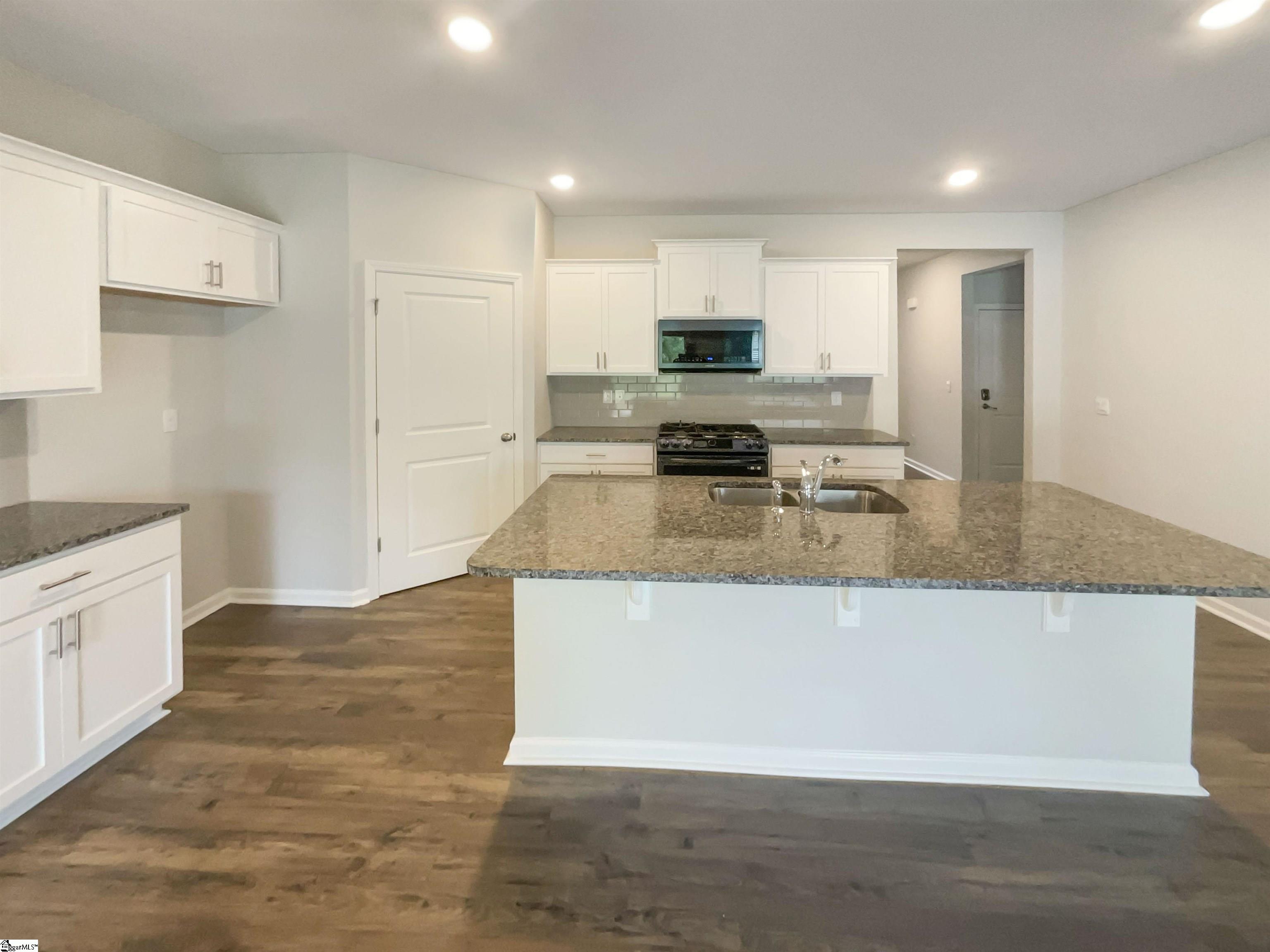 MLS #1549455 image #5