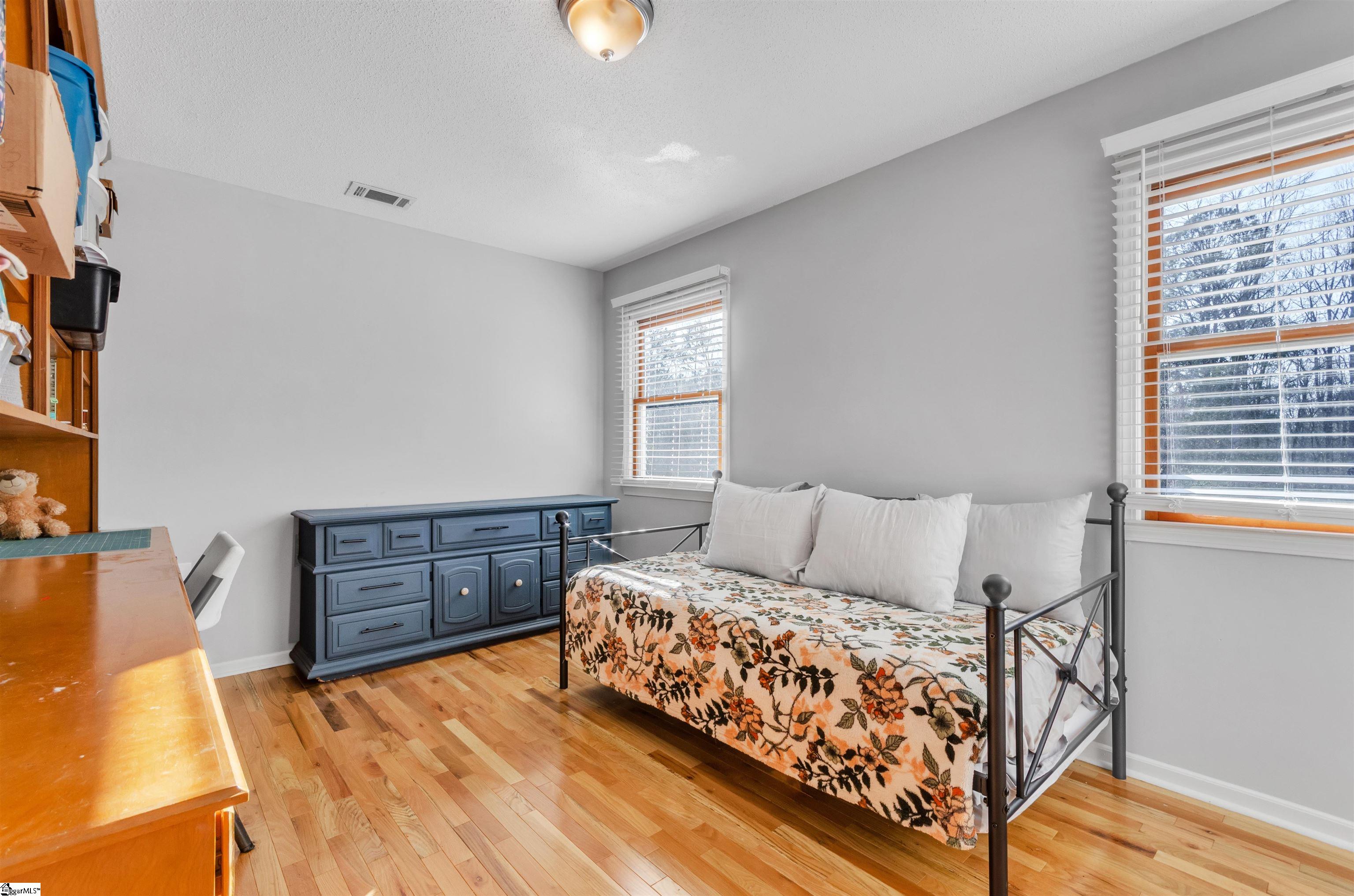 233 White, Simpsonville, South Carolina image 23