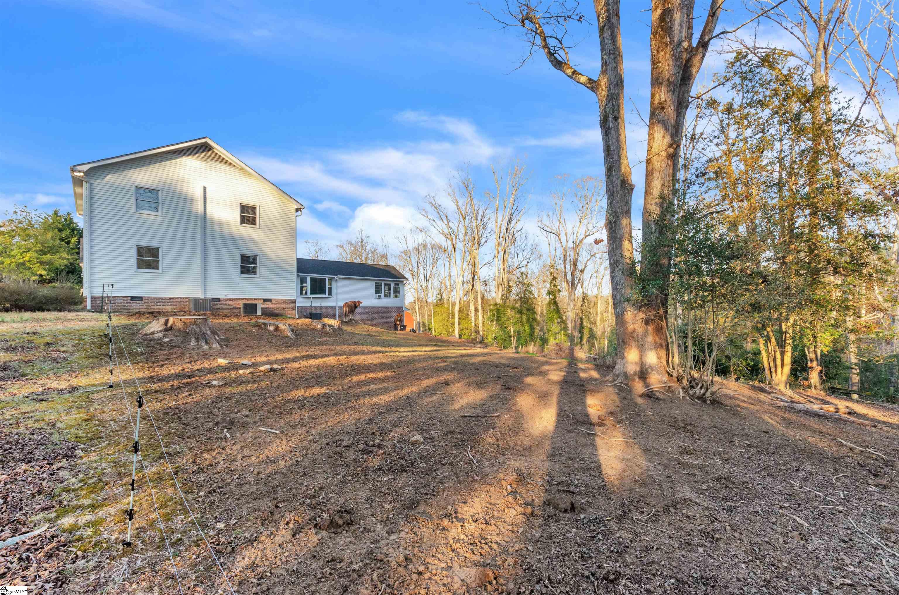 233 White, Simpsonville, South Carolina image 32