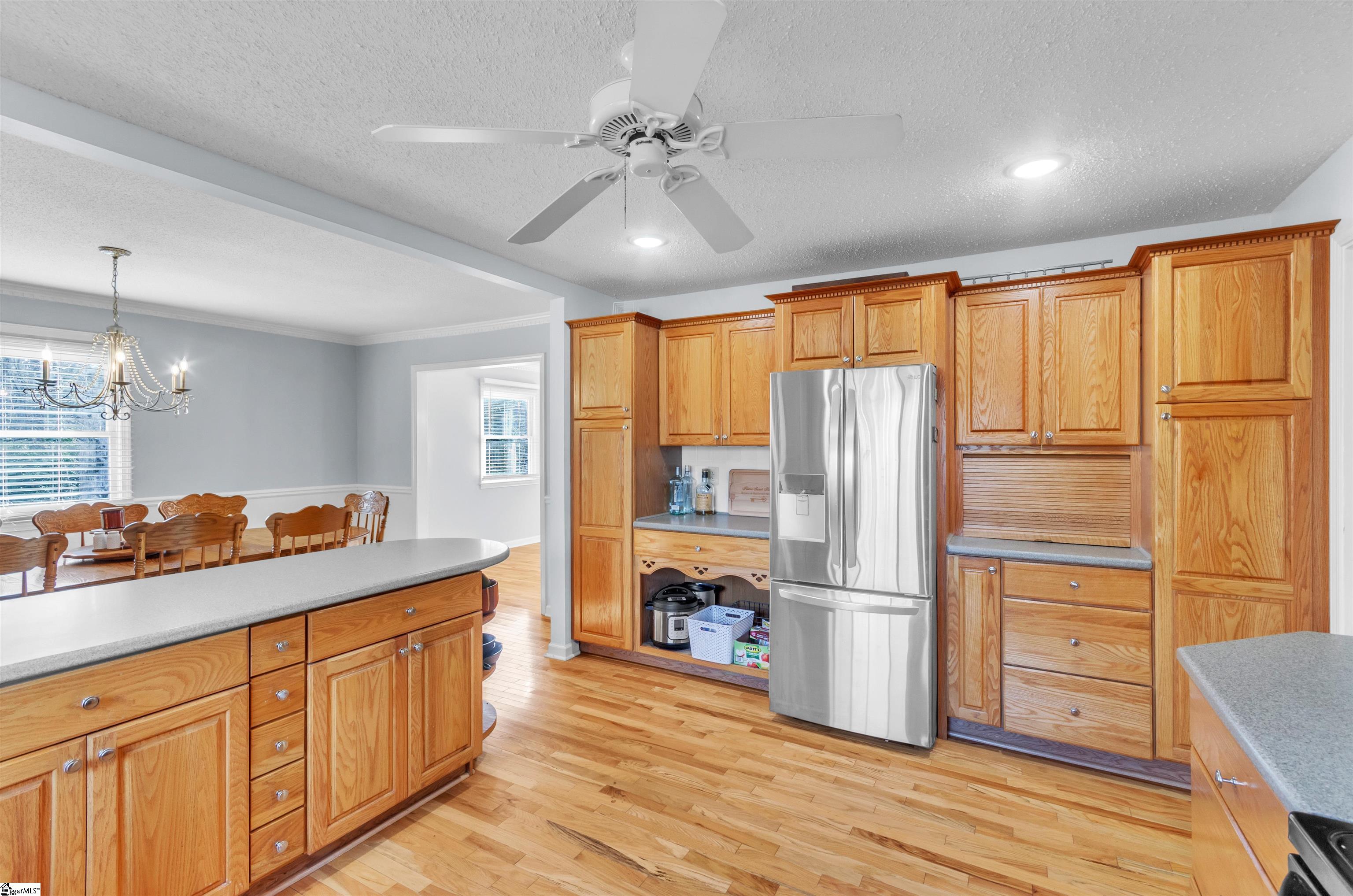 233 White, Simpsonville, South Carolina image 9