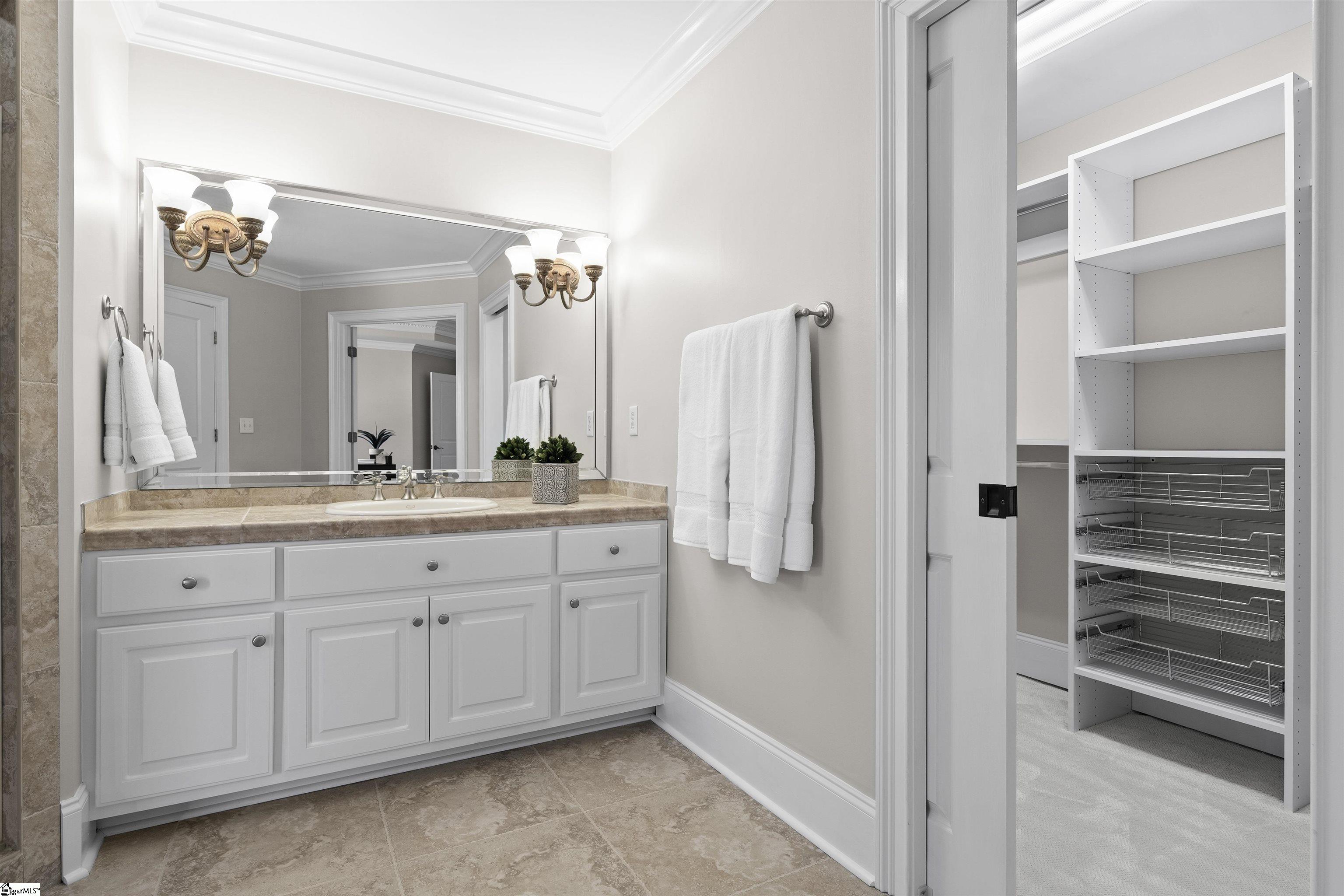 100 Sorrento, Greenville, South Carolina image 36