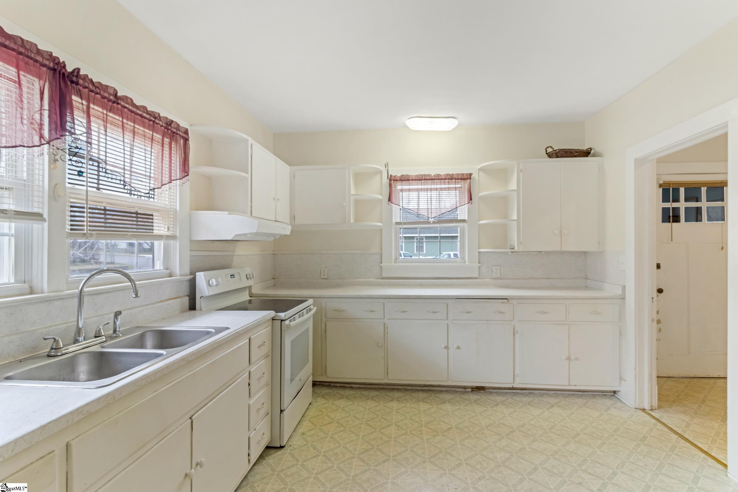 21 Woodside, Greenville, South Carolina image 14