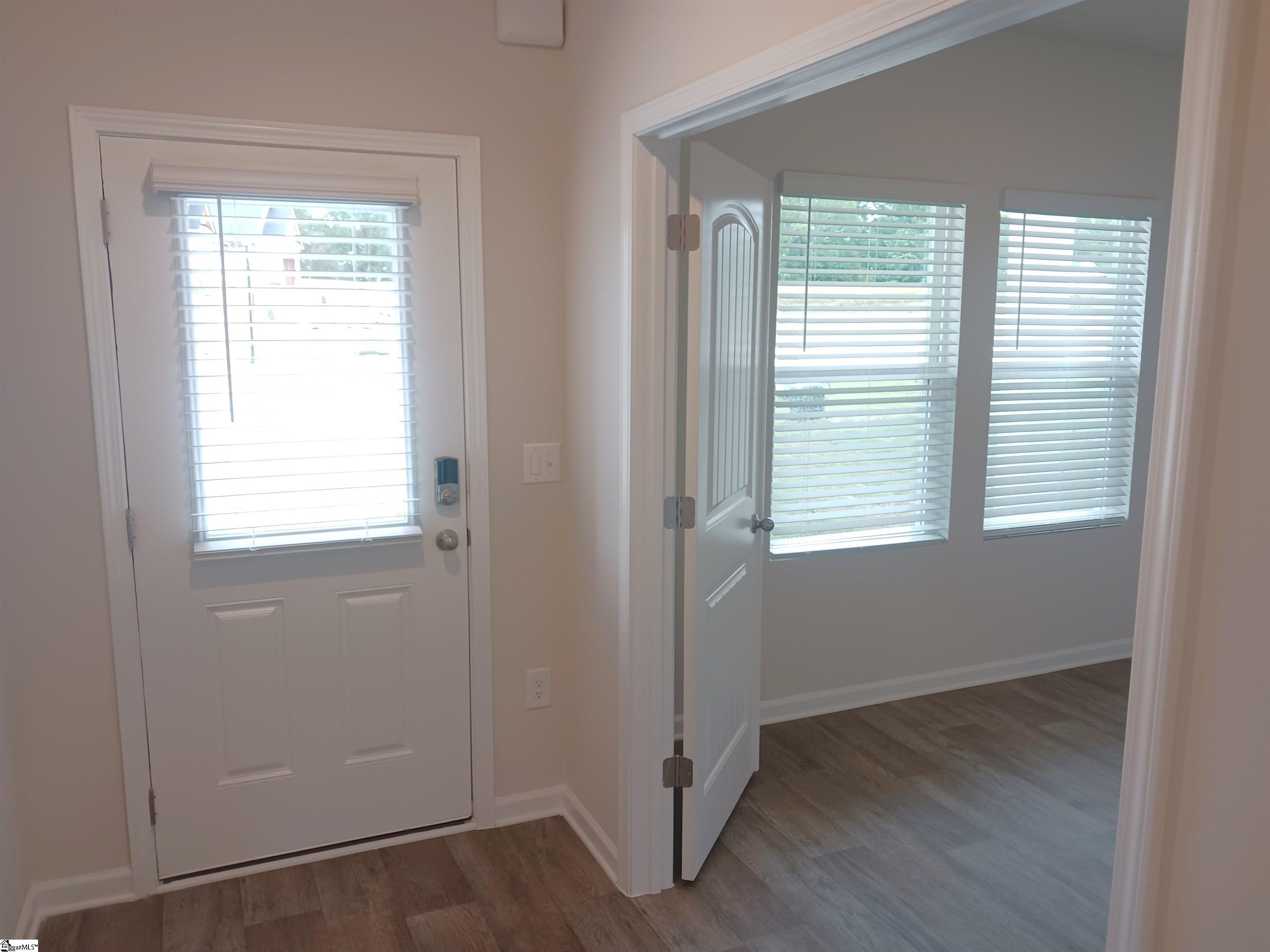 MLS #1549622 image #2