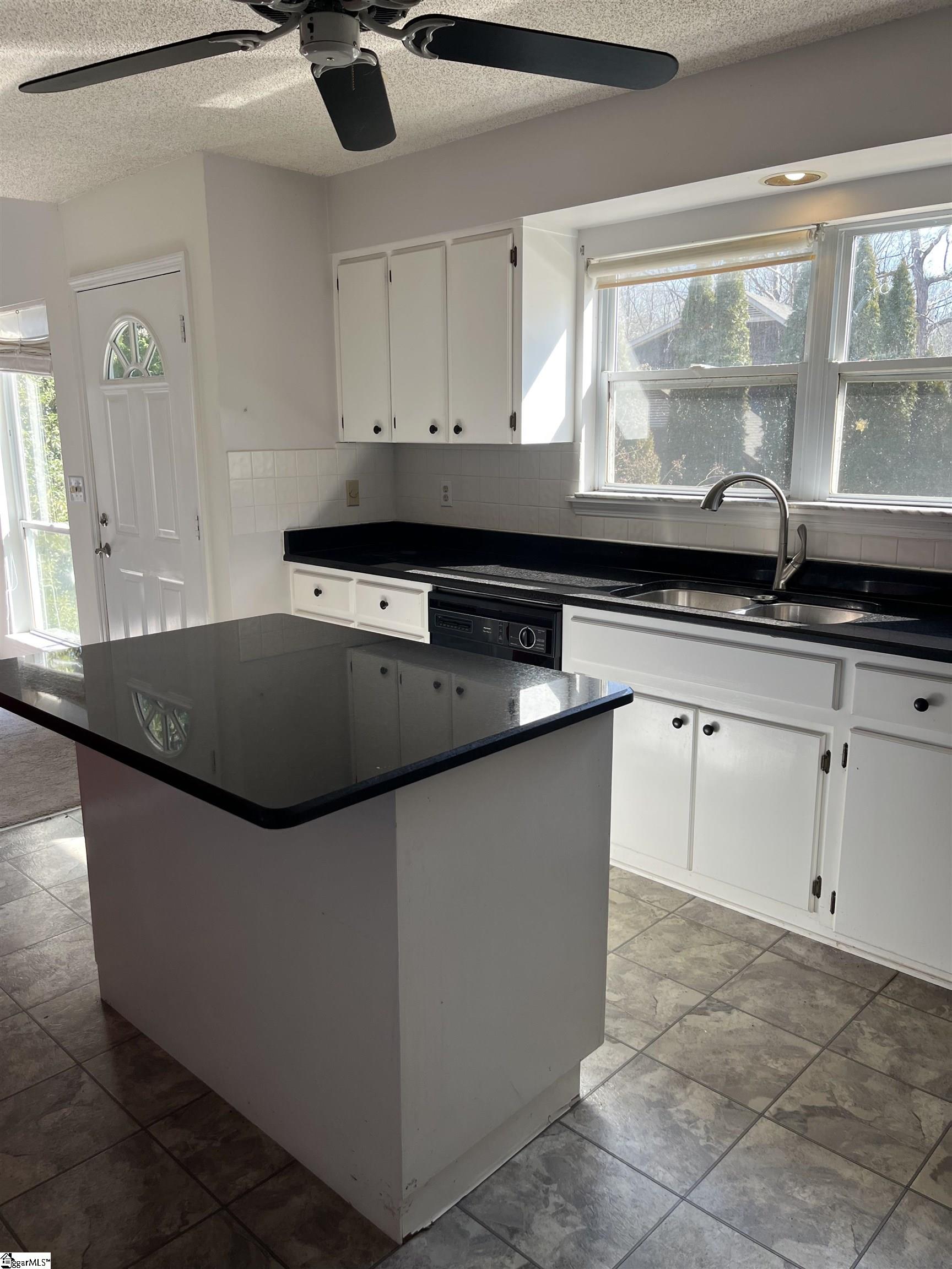 144 Amber, Inman, South Carolina image 3