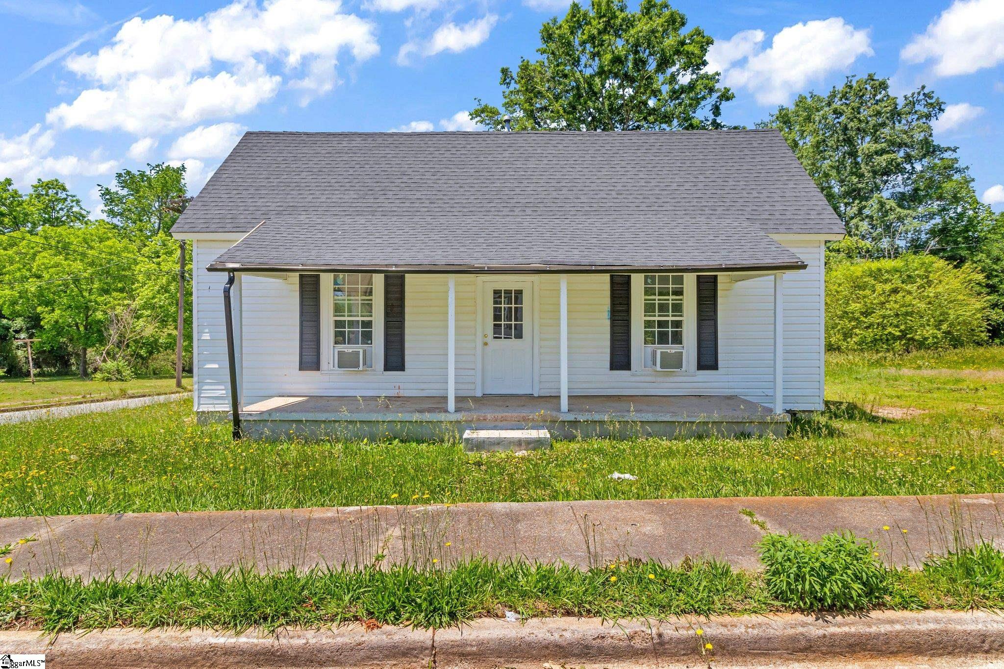 201 Hammett Street, Honea Path SC 29654