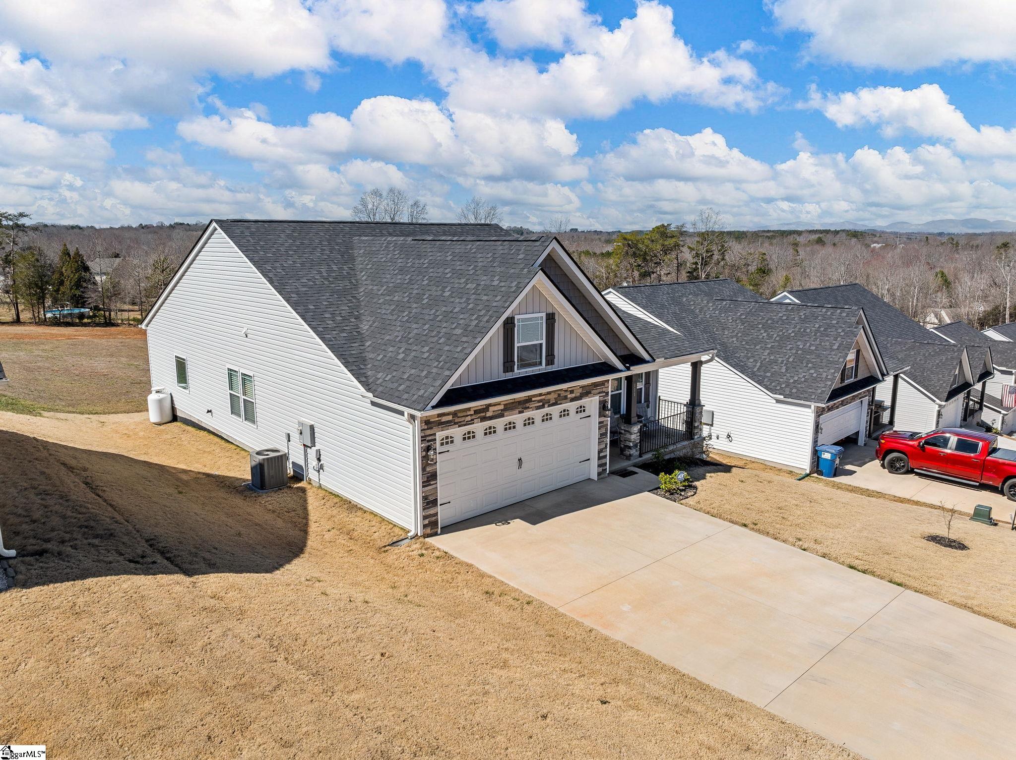 111 James Shands Lane Wellford, SC 29385