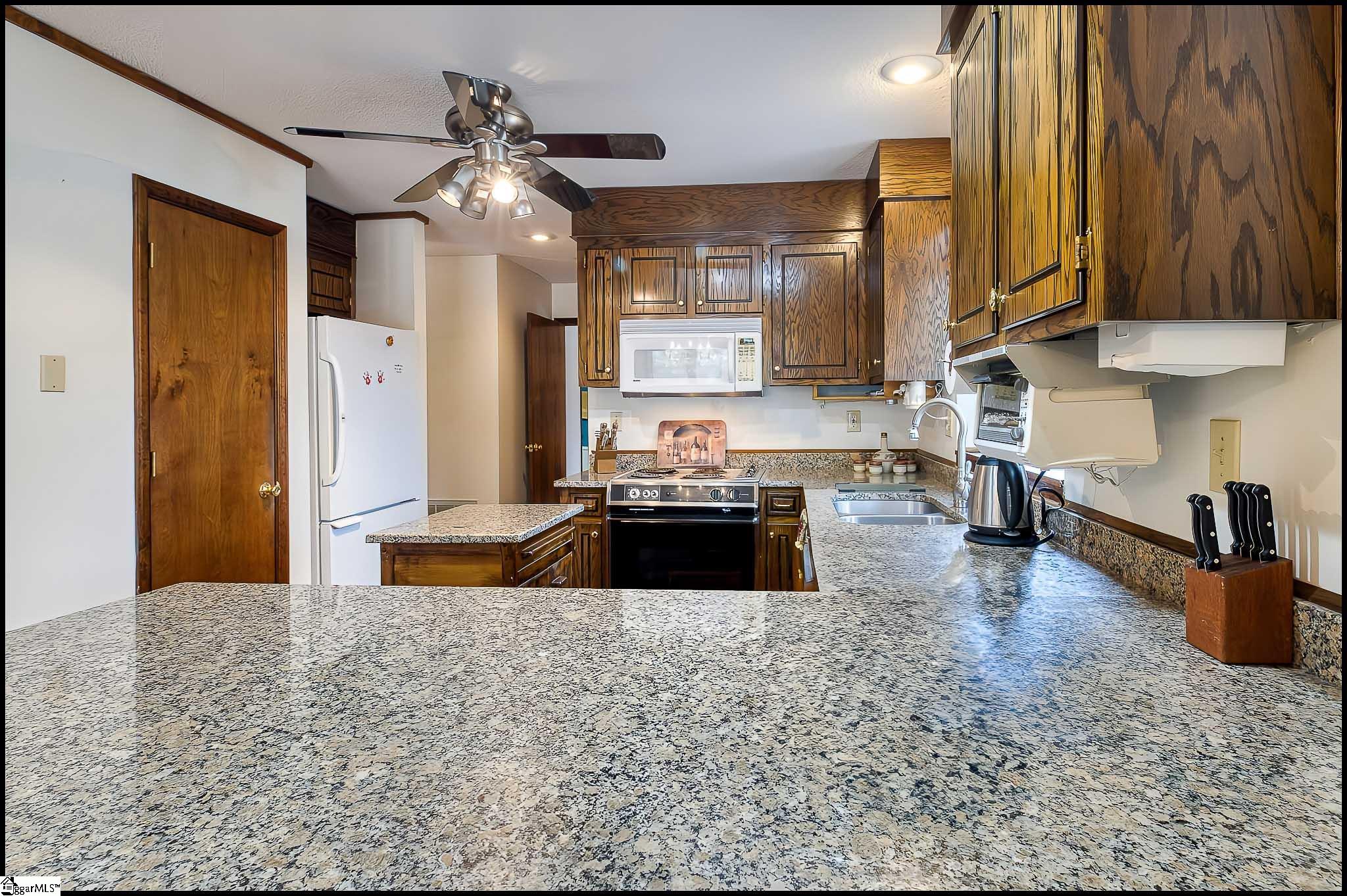 107 Creekview, Clemson, South Carolina image 25