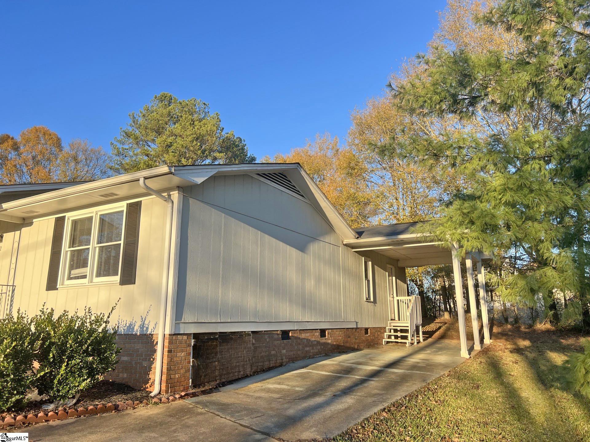 217 Amanda, Central, South Carolina image 2