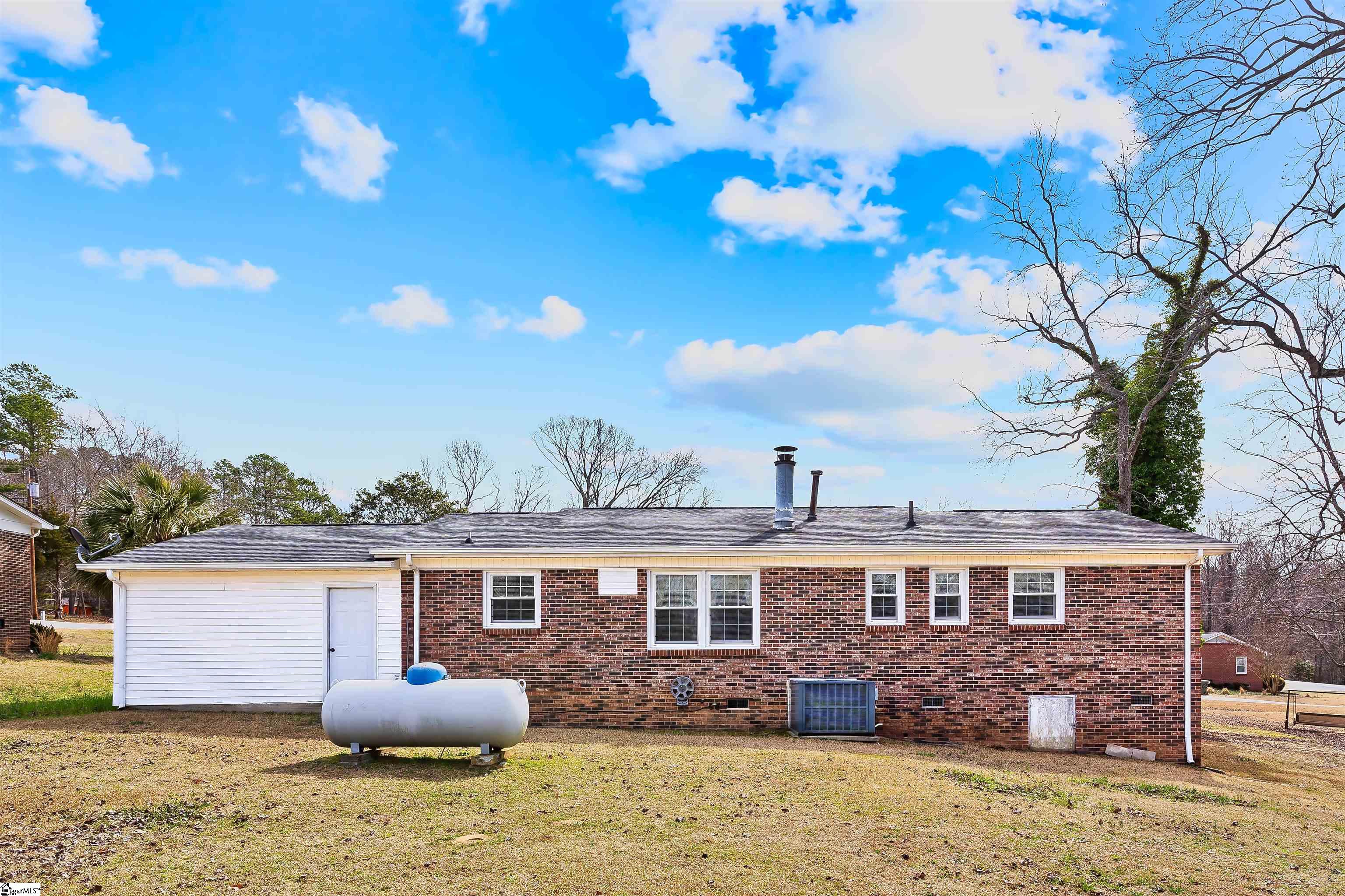 115 E Forest, Union, South Carolina image 5