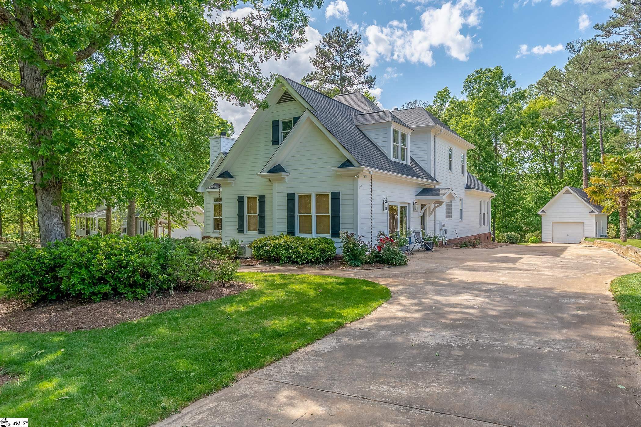207 Country Club, Laurens, South Carolina image 2