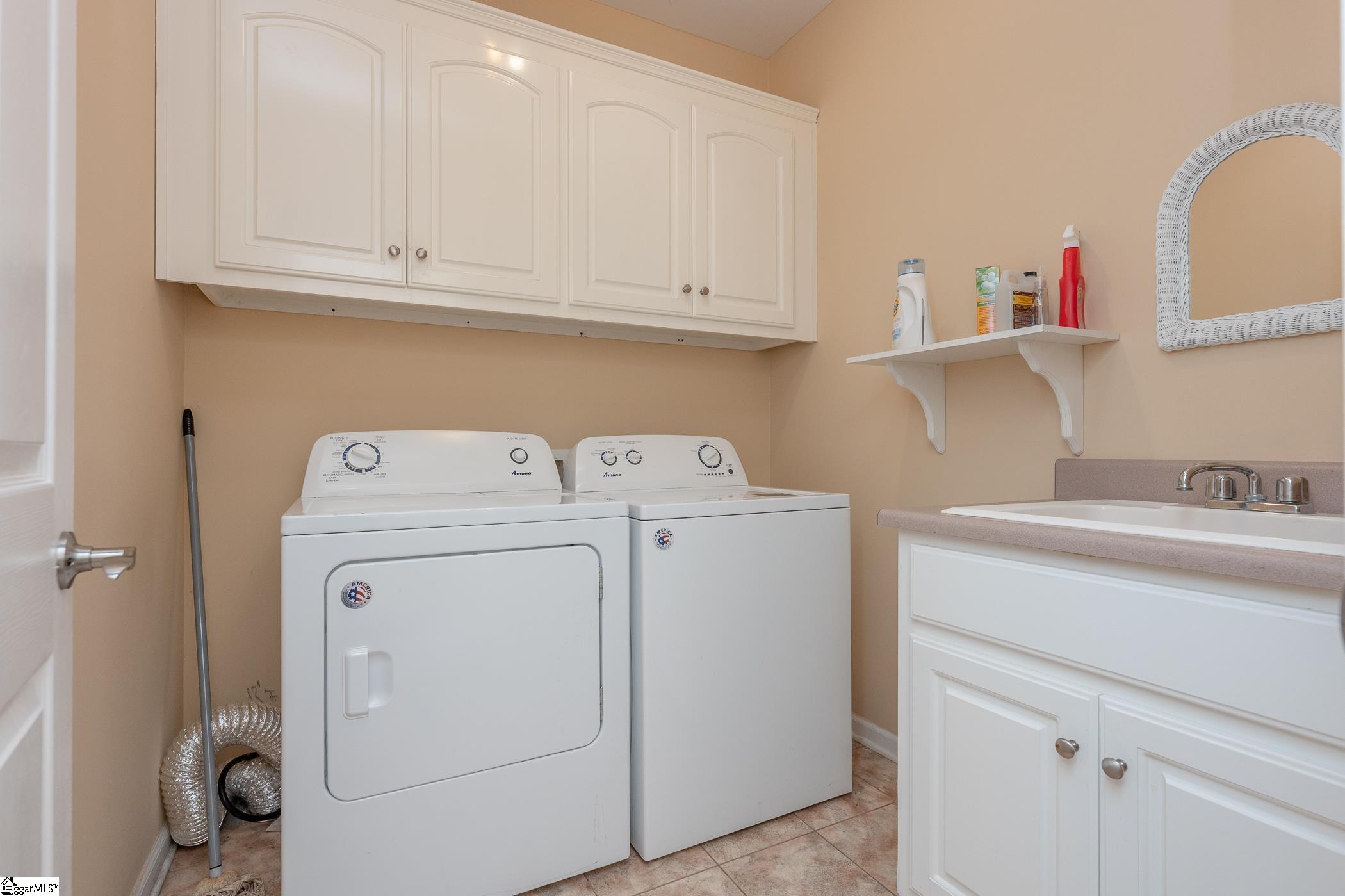 207 Country Club, Laurens, South Carolina image 17