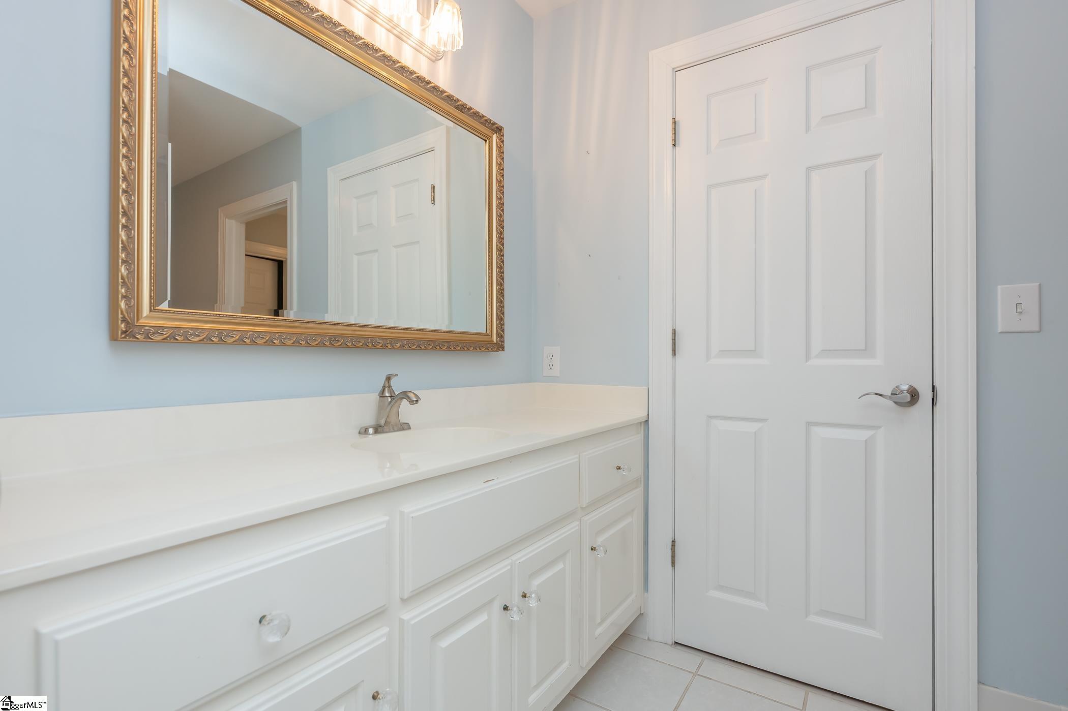207 Country Club, Laurens, South Carolina image 36