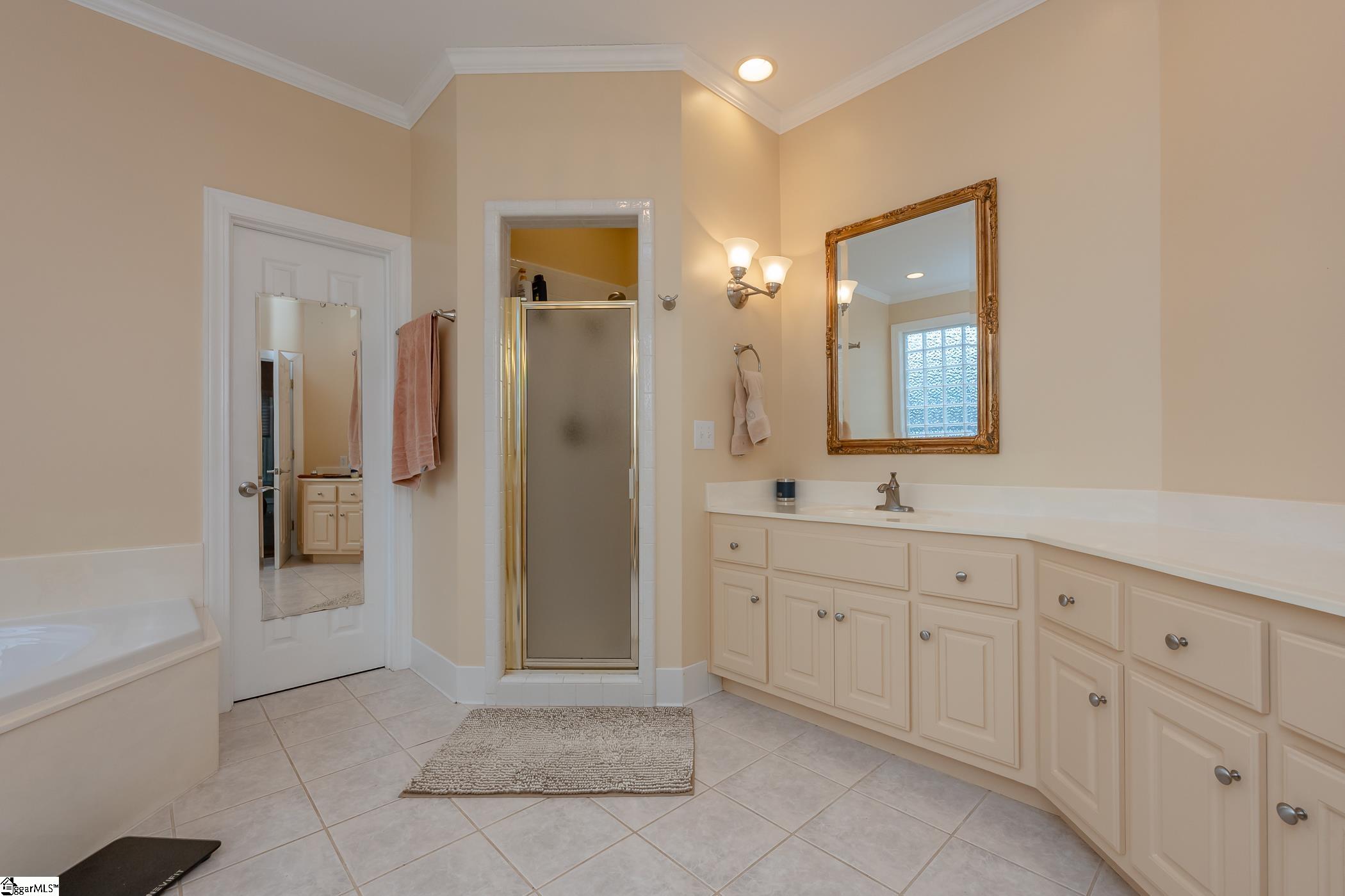 207 Country Club, Laurens, South Carolina image 46