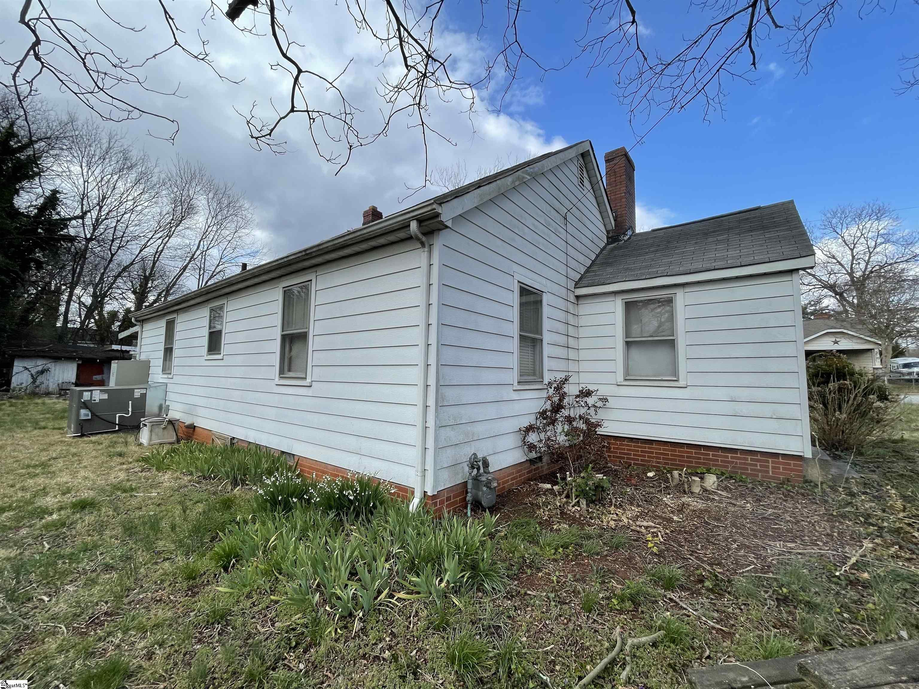 201 Colonial, Greenville, South Carolina image 19