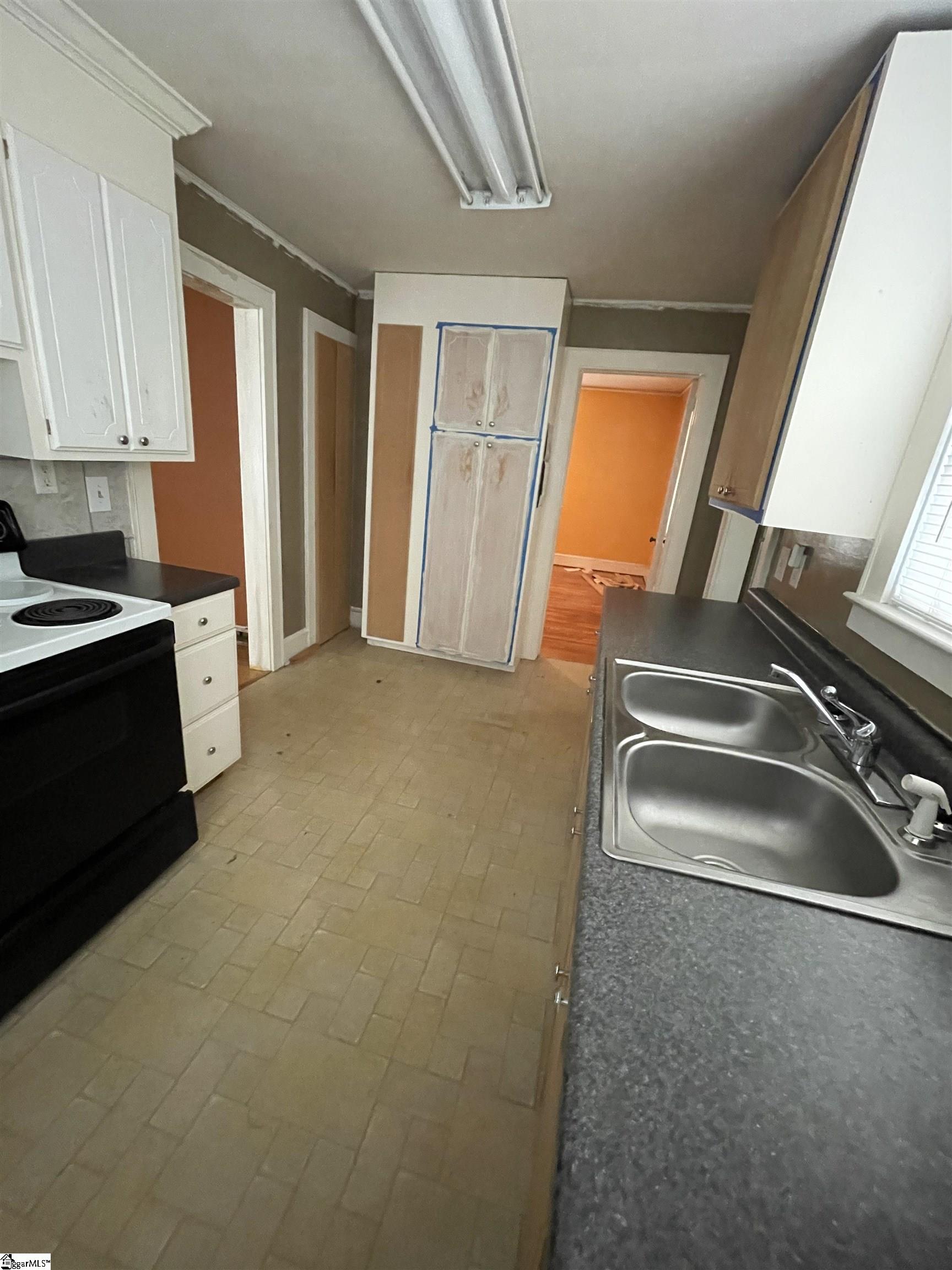 201 Colonial, Greenville, South Carolina image 20