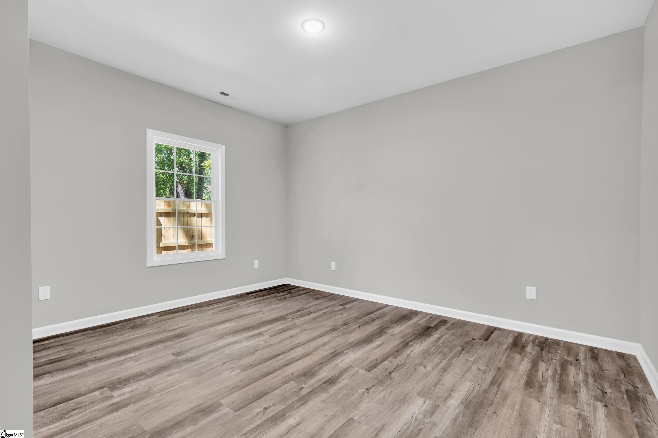 MLS #1550054 image #2