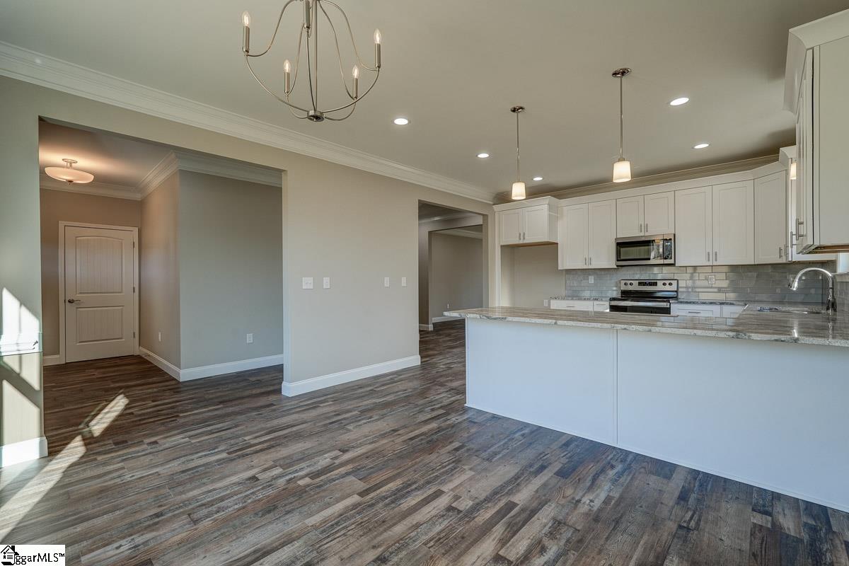 511 Paula Daves, Inman, South Carolina image 2