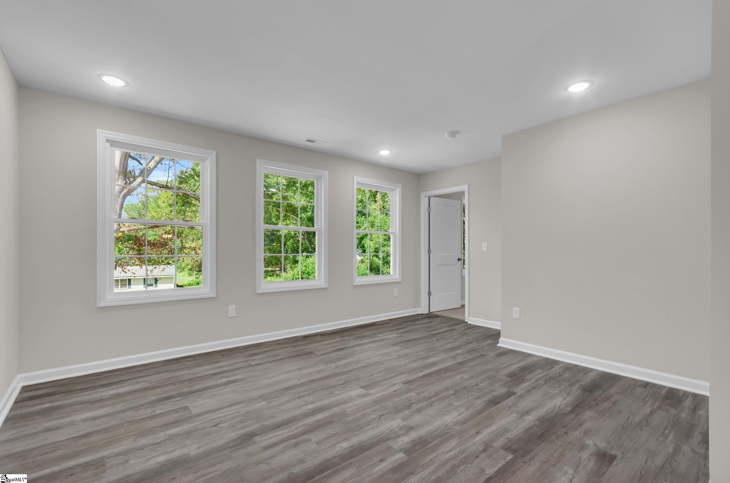 MLS #1550056 image #16