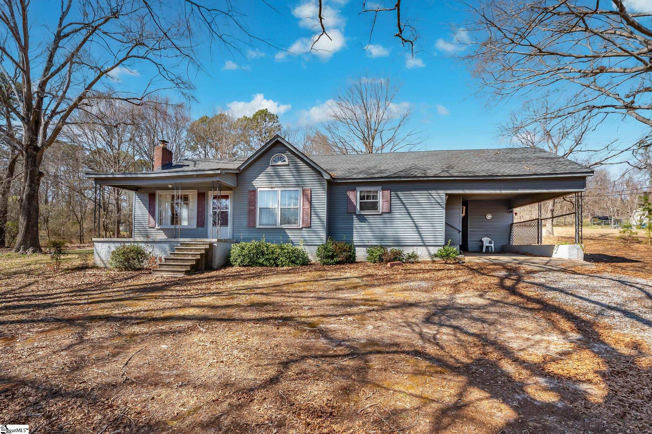 75 W Tyger Bridge Road Taylors, SC 29687