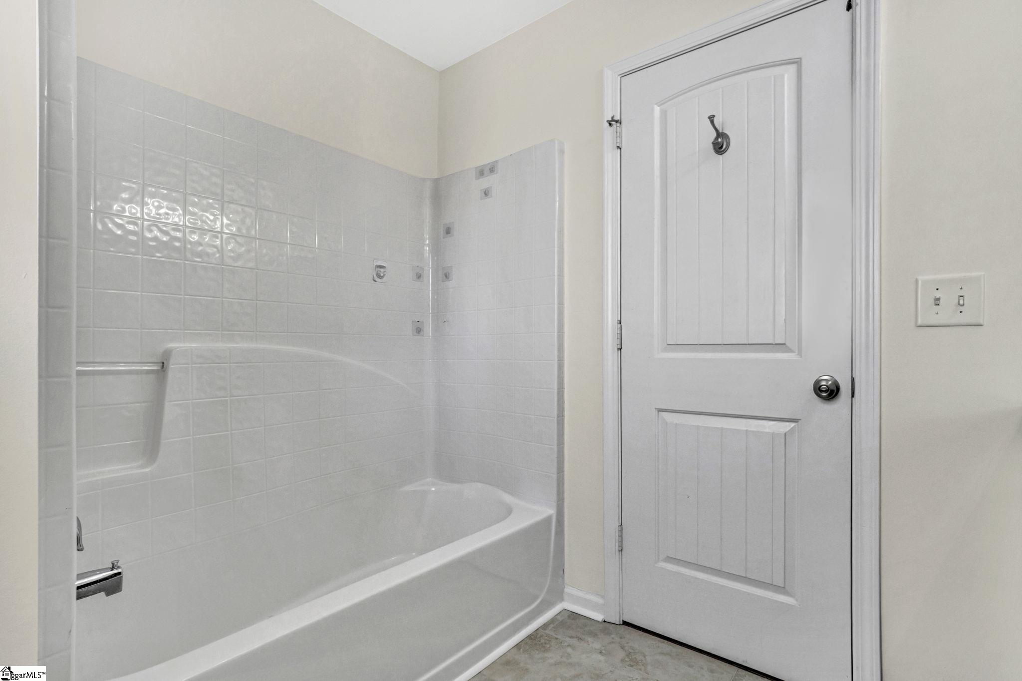 217 Raven Falls, Simpsonville, South Carolina image 14