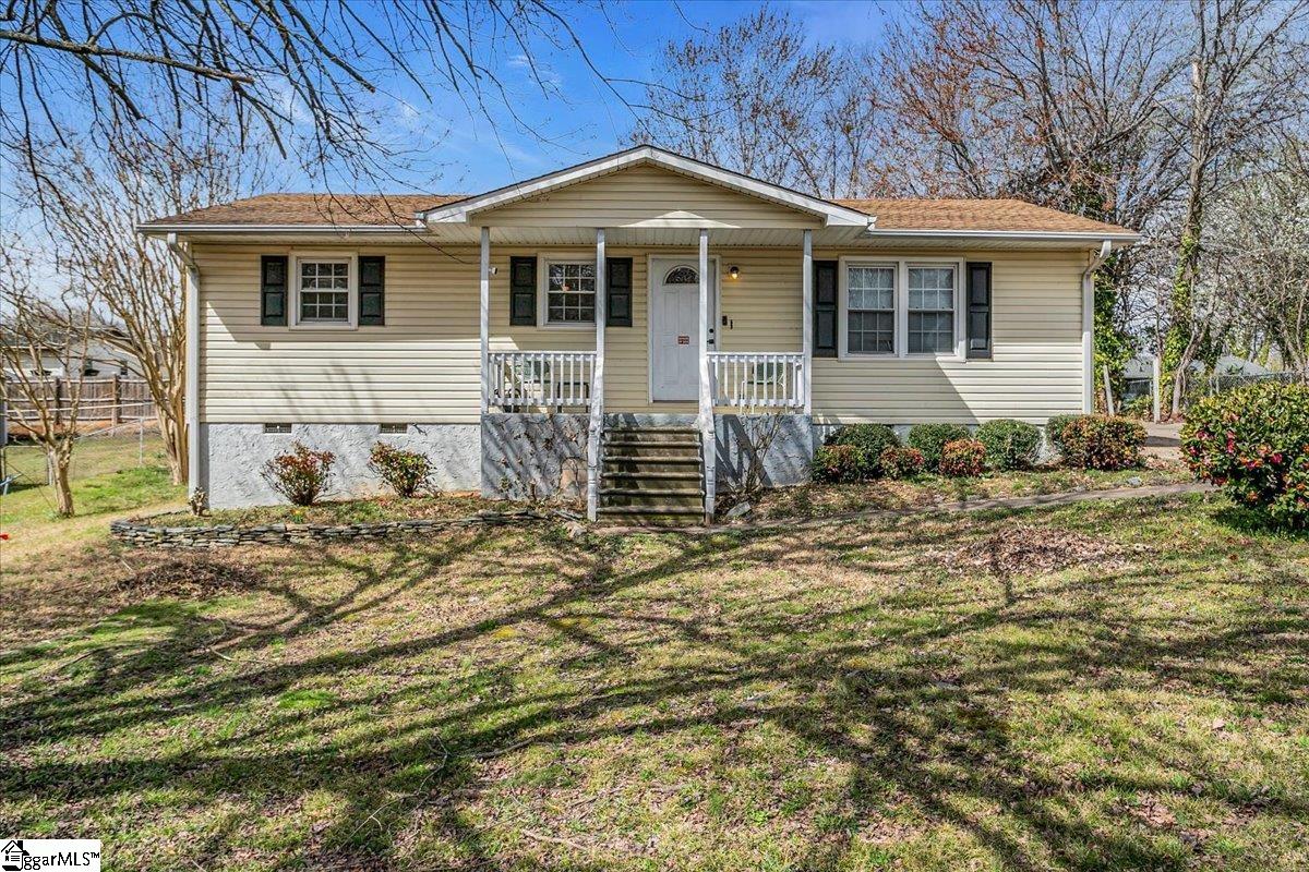 117 Johnson Street, Duncan SC 29334