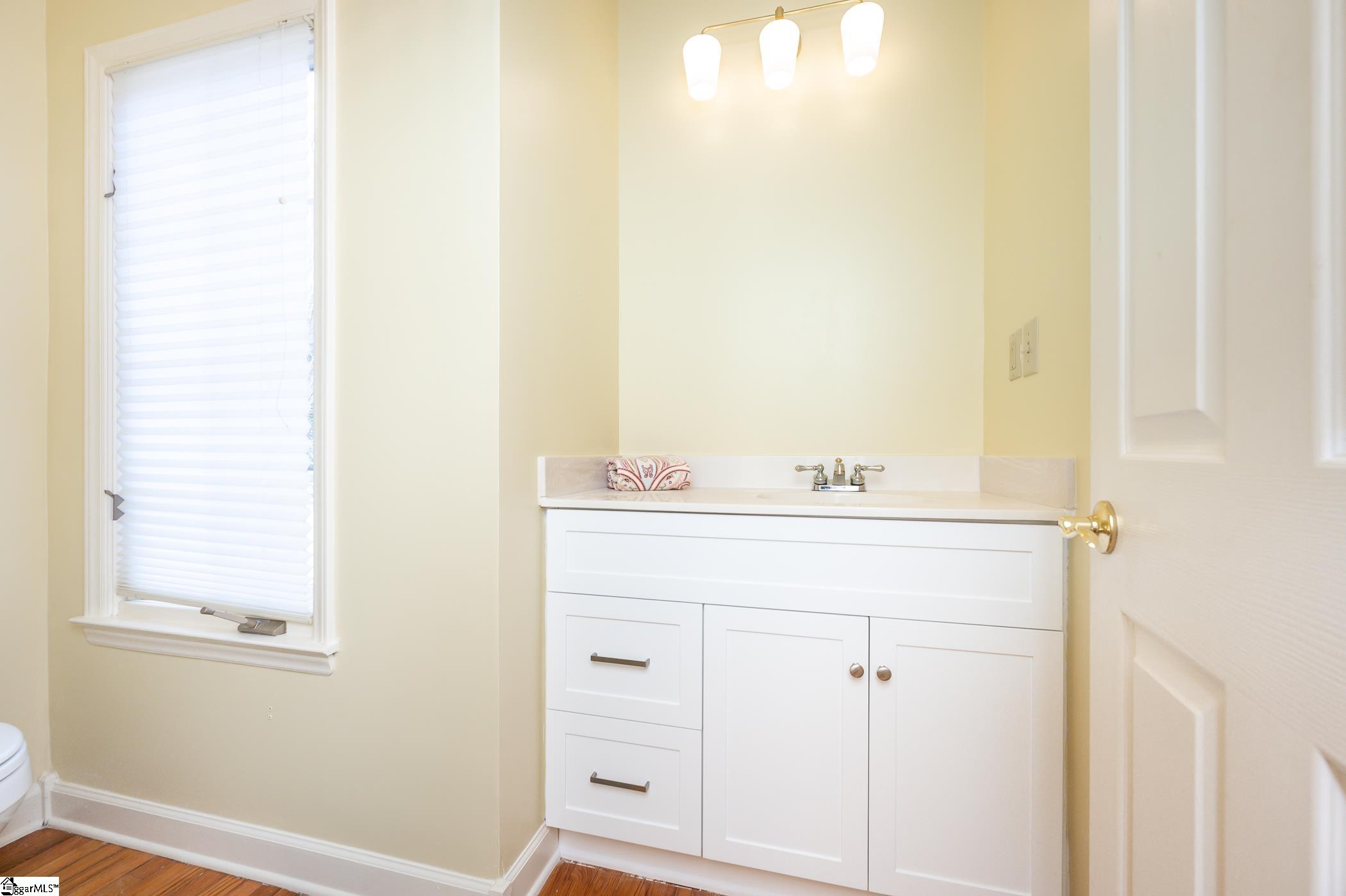190 Raven, Landrum, South Carolina image 30