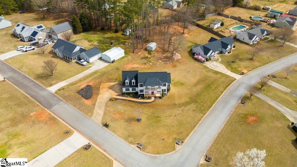 200 Carrageen Road Williamston, SC 29697
