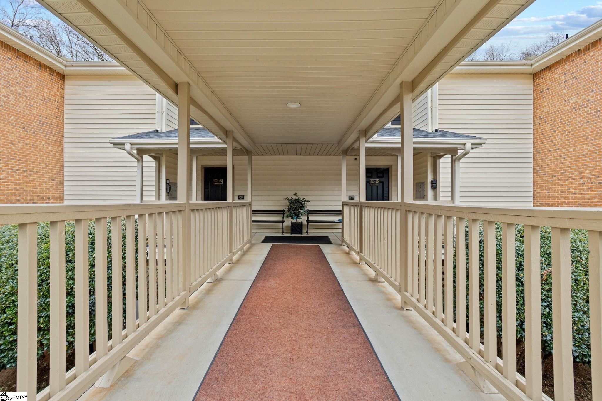 108 Swansgate, Greenville, South Carolina image 2