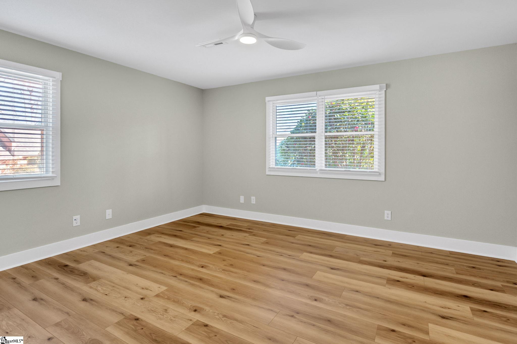 501 Teal, Greenville, South Carolina image 20