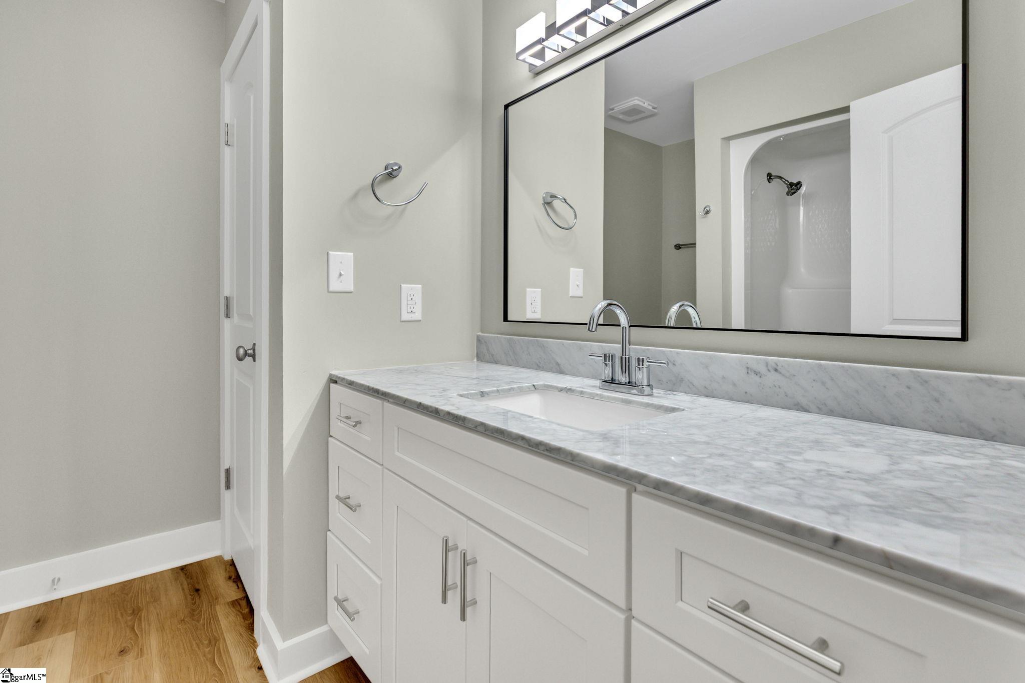 501 Teal, Greenville, South Carolina image 23